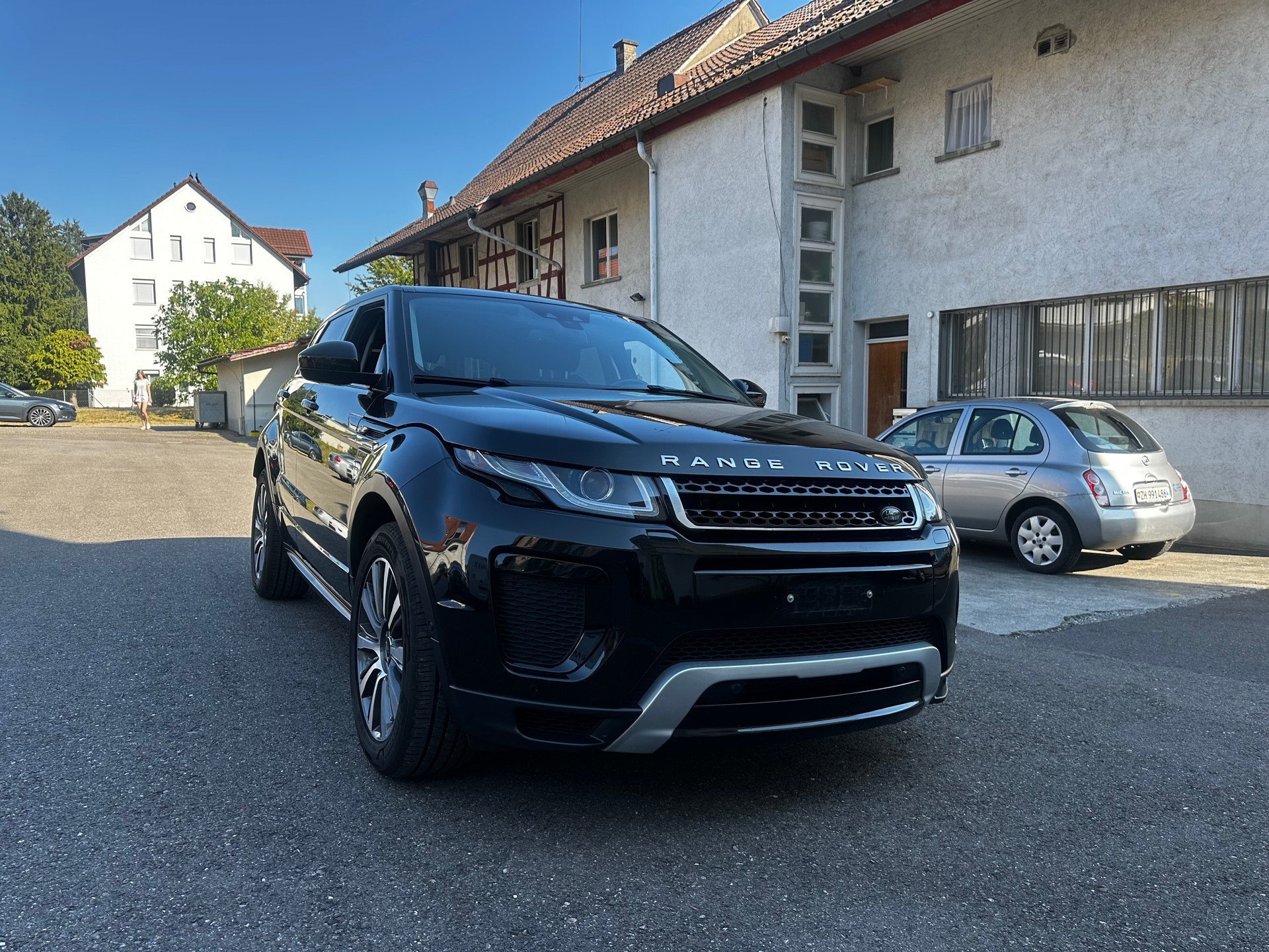 LAND ROVER Range Rover Evoque 2.0 TD4 HSE Dynamic AT9-image-1