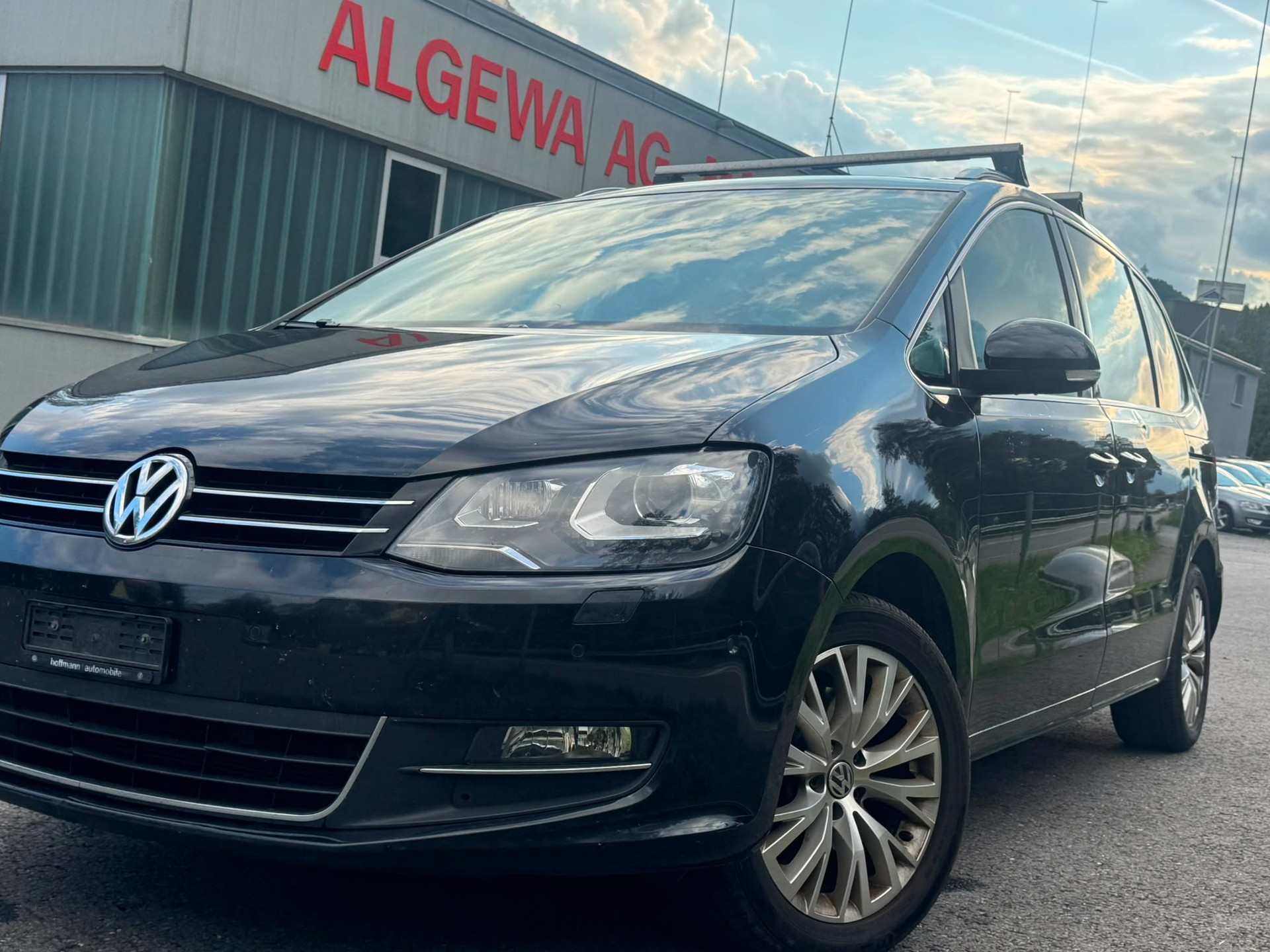 VW Sharan 2.0 TDI BMT Highline 4Motion-image-3