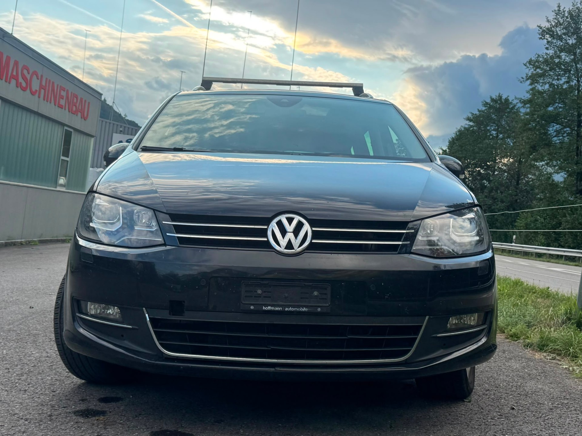 VW Sharan 2.0 TDI BMT Highline 4Motion-image-0
