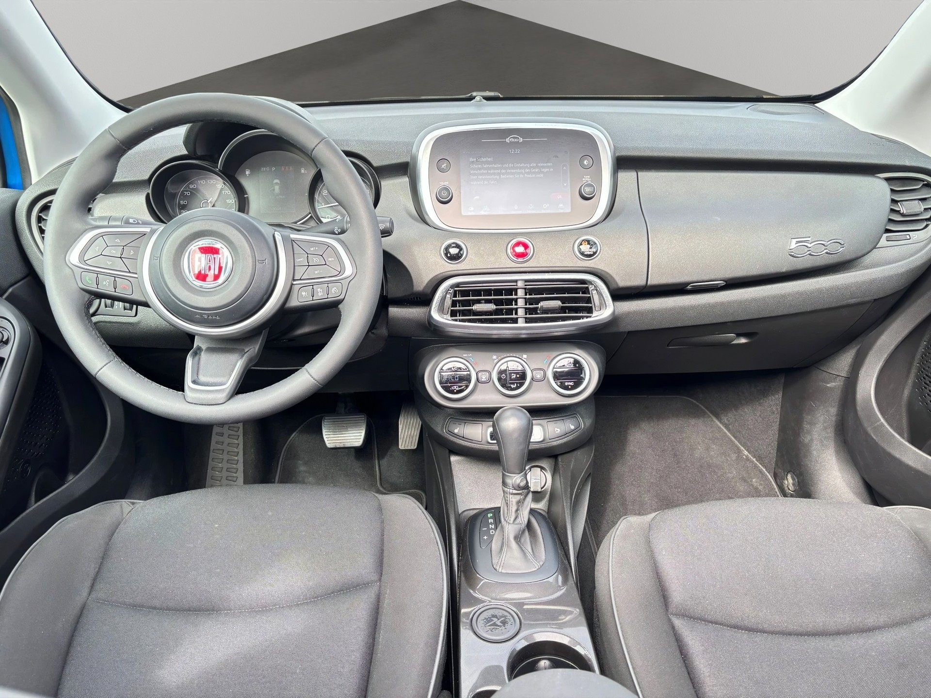 FIAT 500 X 1.5 Hybrid Dolcevita Swiss Edition-image-8