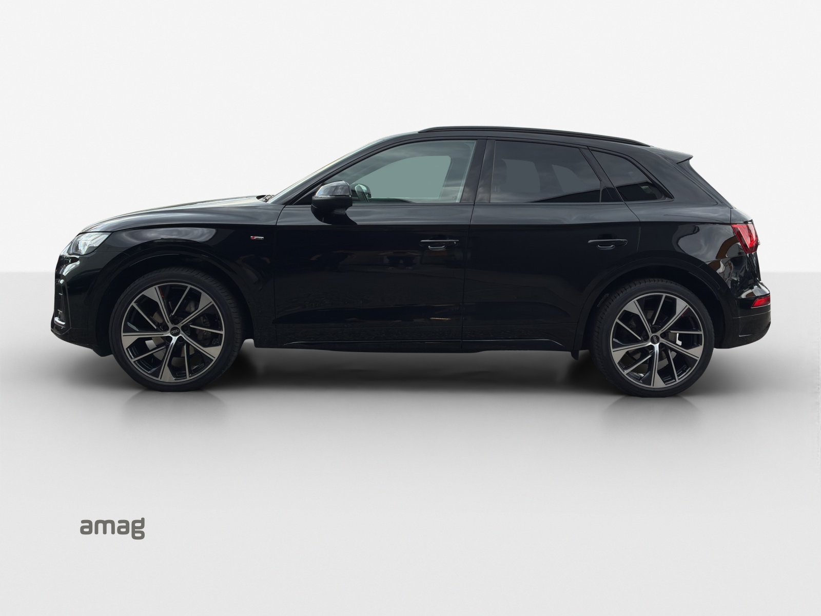 AUDI Q5 45 TFSI S-line quattro S-tronic-showroom-element-1