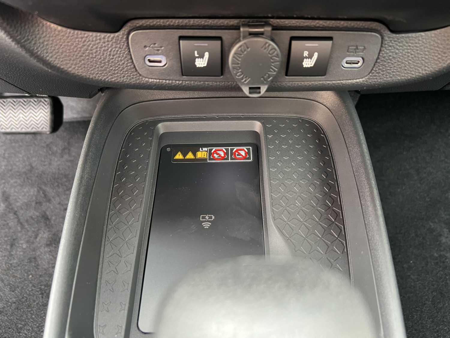 TOYOTA Aygo X 1.5 VVT-i HSD Comfort-image-14