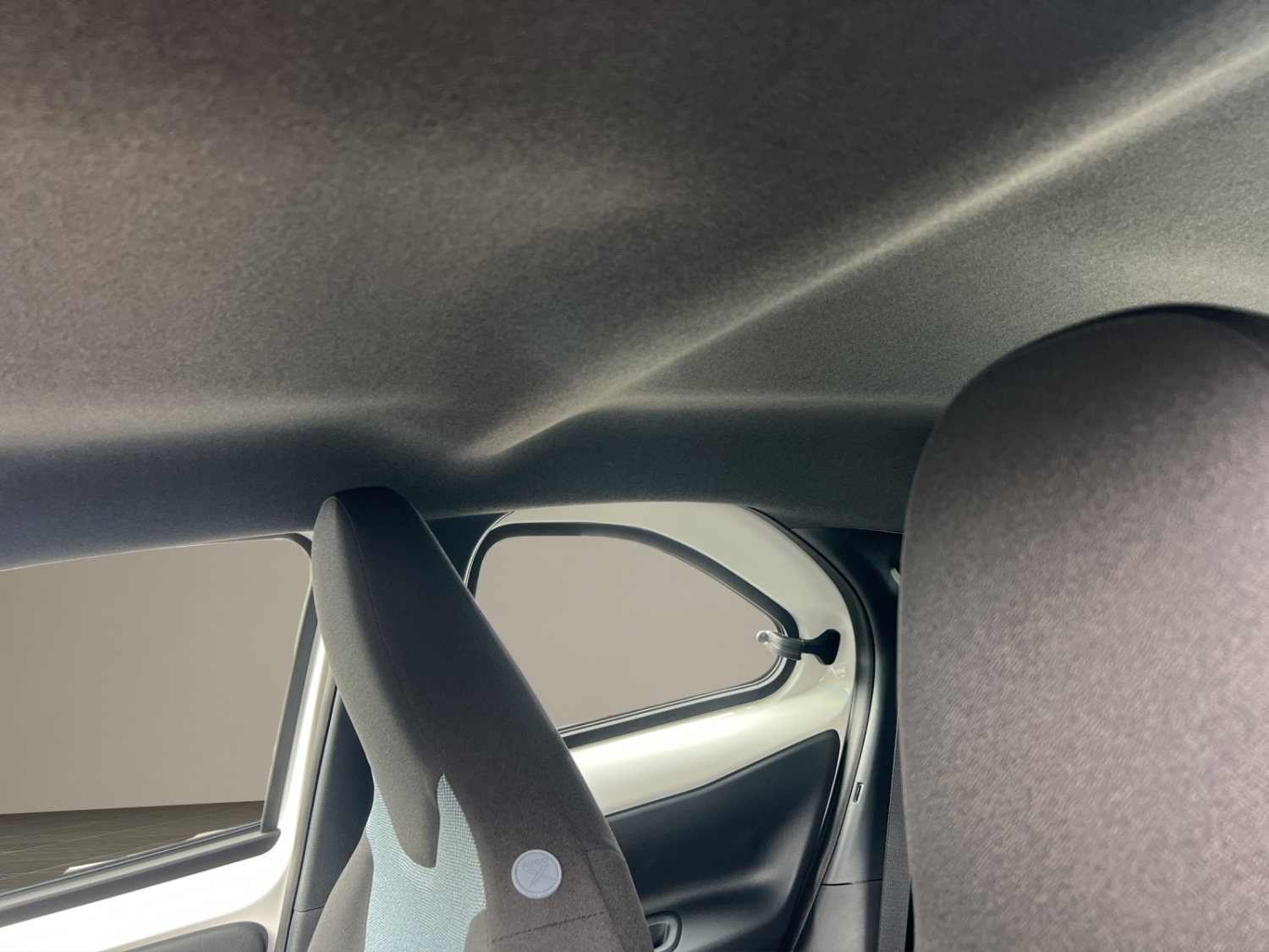 TOYOTA Aygo X 1.5 VVT-i HSD Comfort-image-18