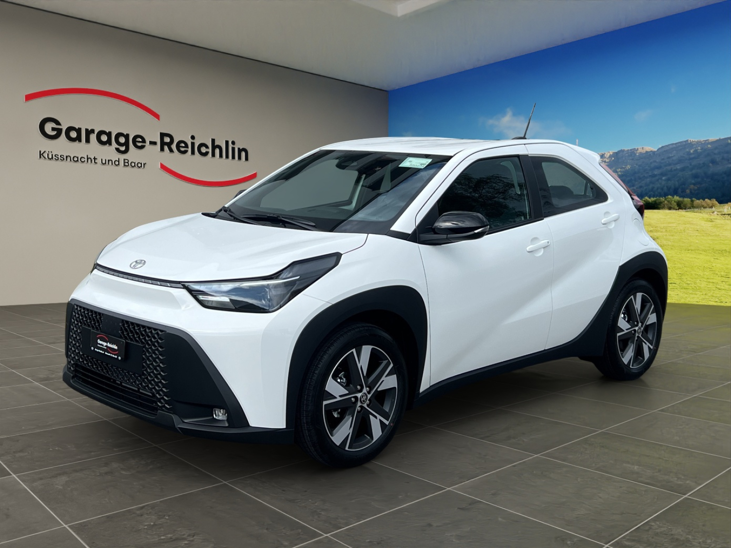 TOYOTA Aygo X 1.5 VVT-i HSD Comfort-image-0