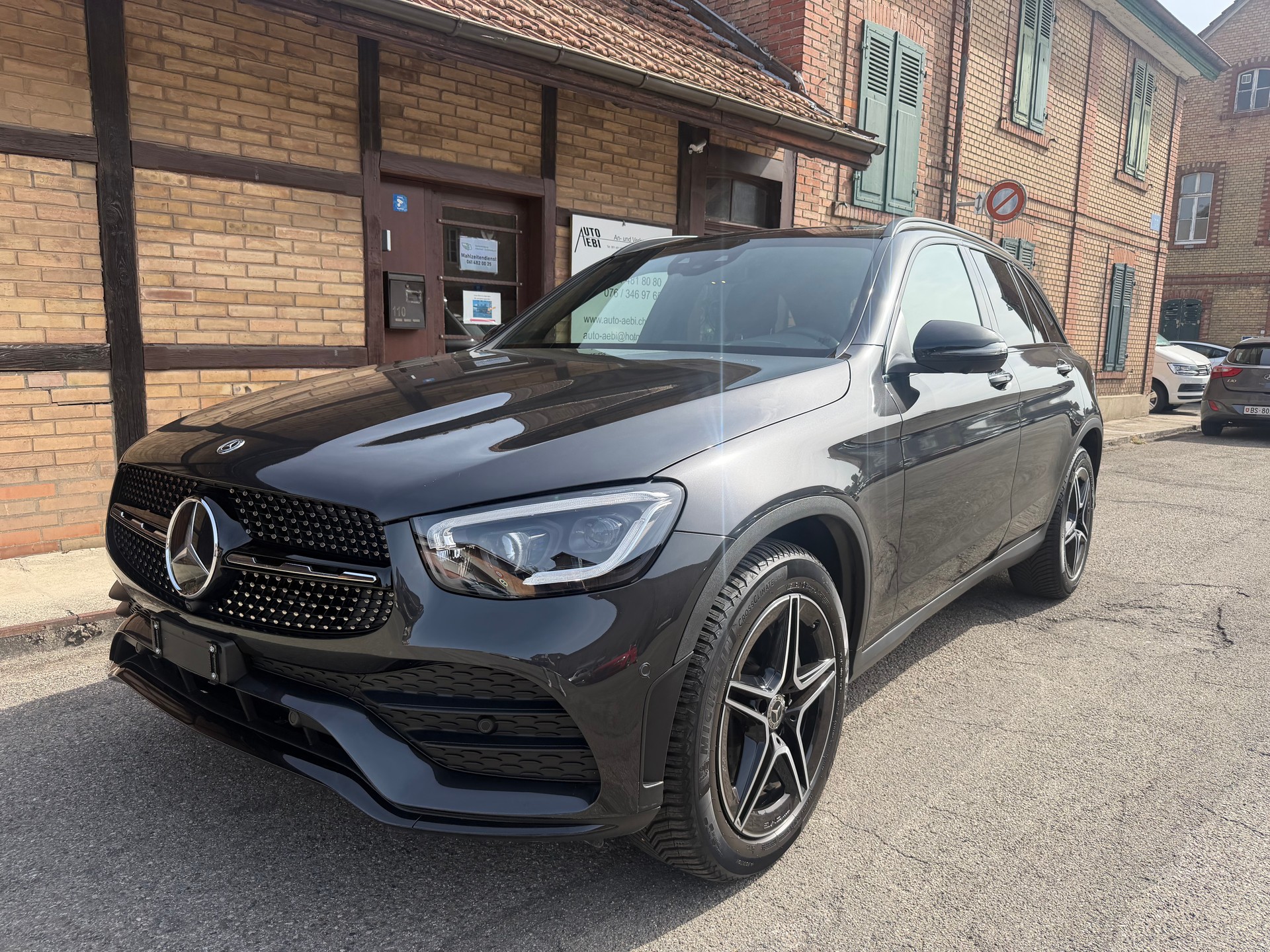 MERCEDES-BENZ GLC 400 d 4Matic AMG Line 9G-Tronic-image-1