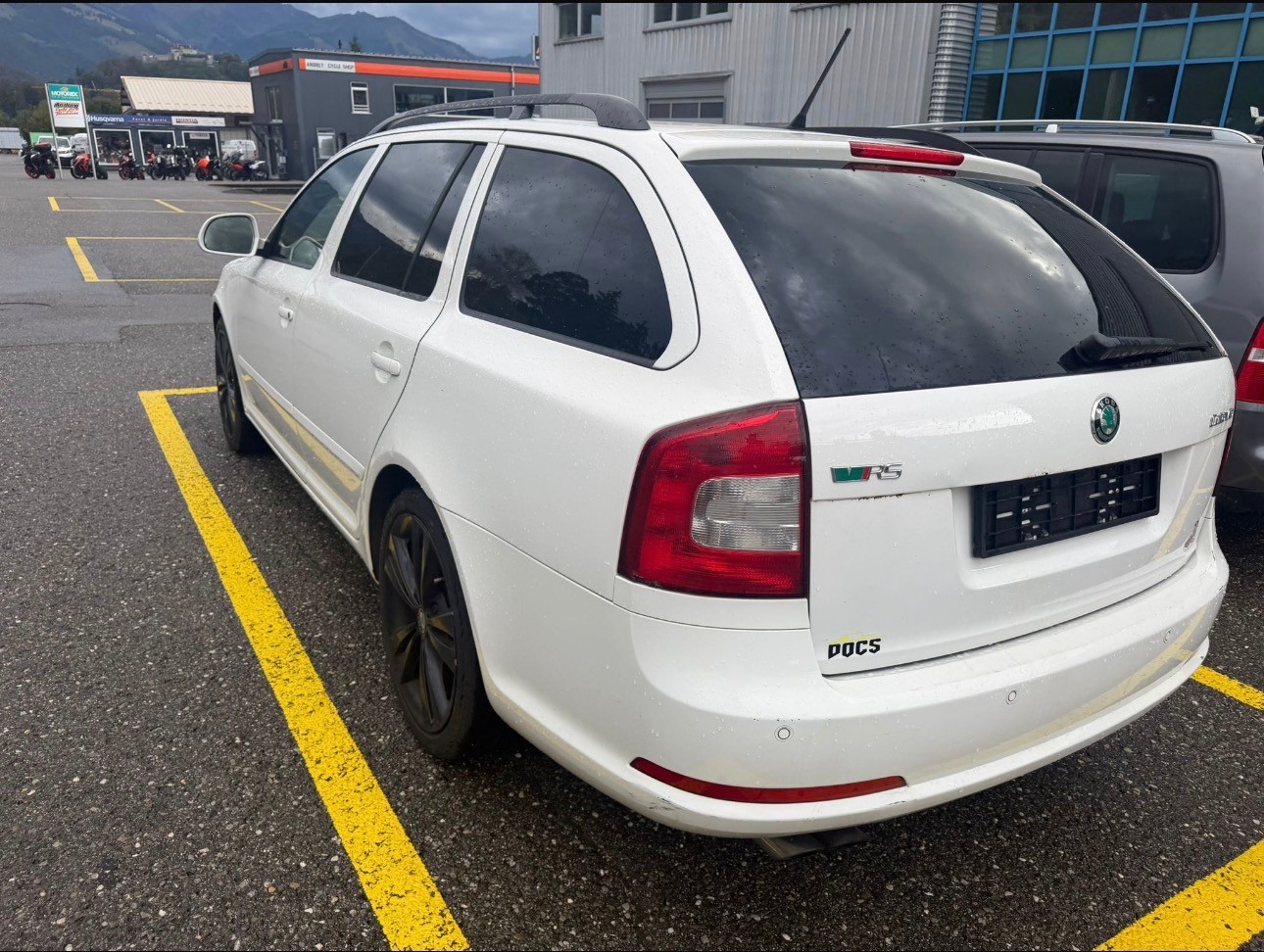 SKODA Octavia Combi 2.0 TSI RS DSG-image-5