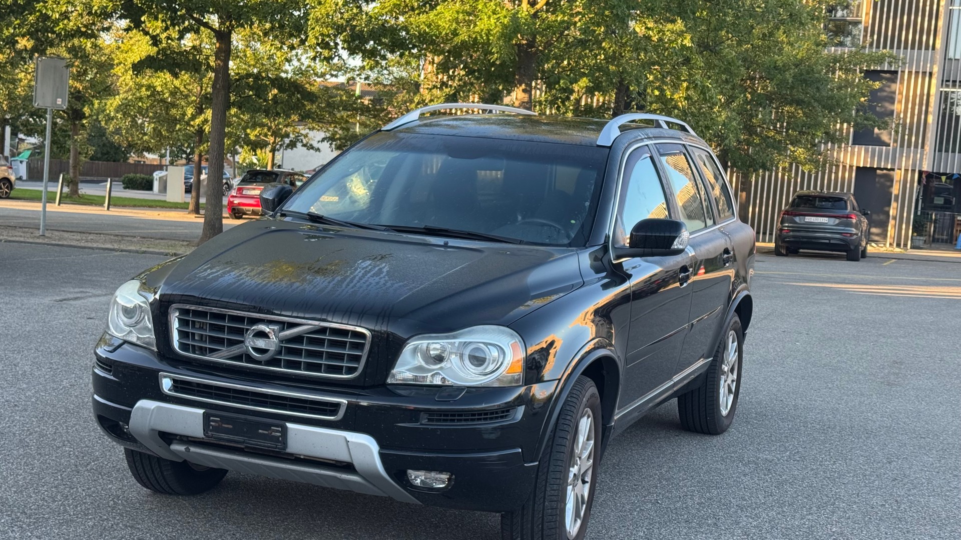 VOLVO 2.4D5 Executive 7P. AWD-image-0