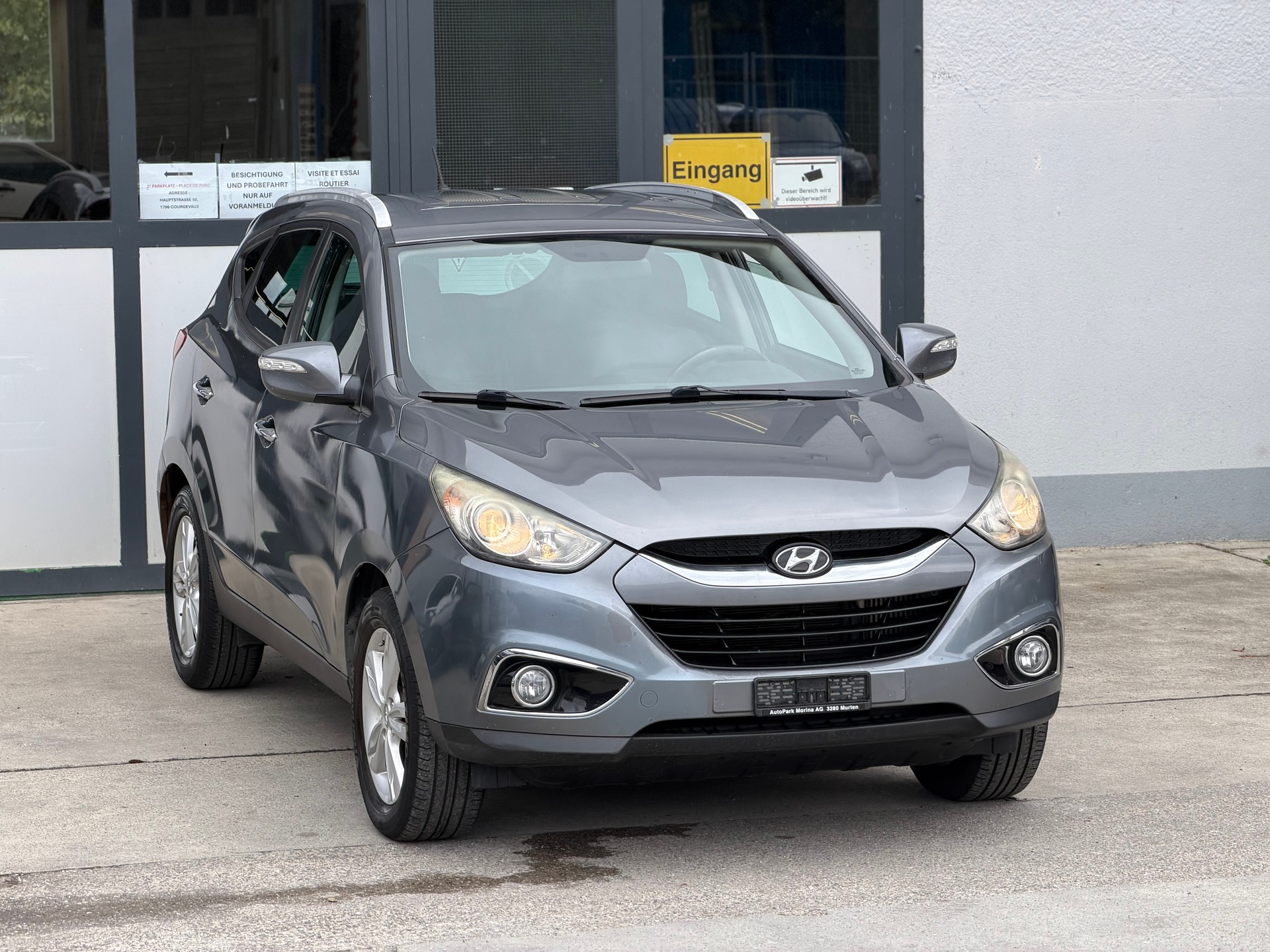 HYUNDAI iX 35 2.0 CRDi Premium 4WD-showroom-element-2