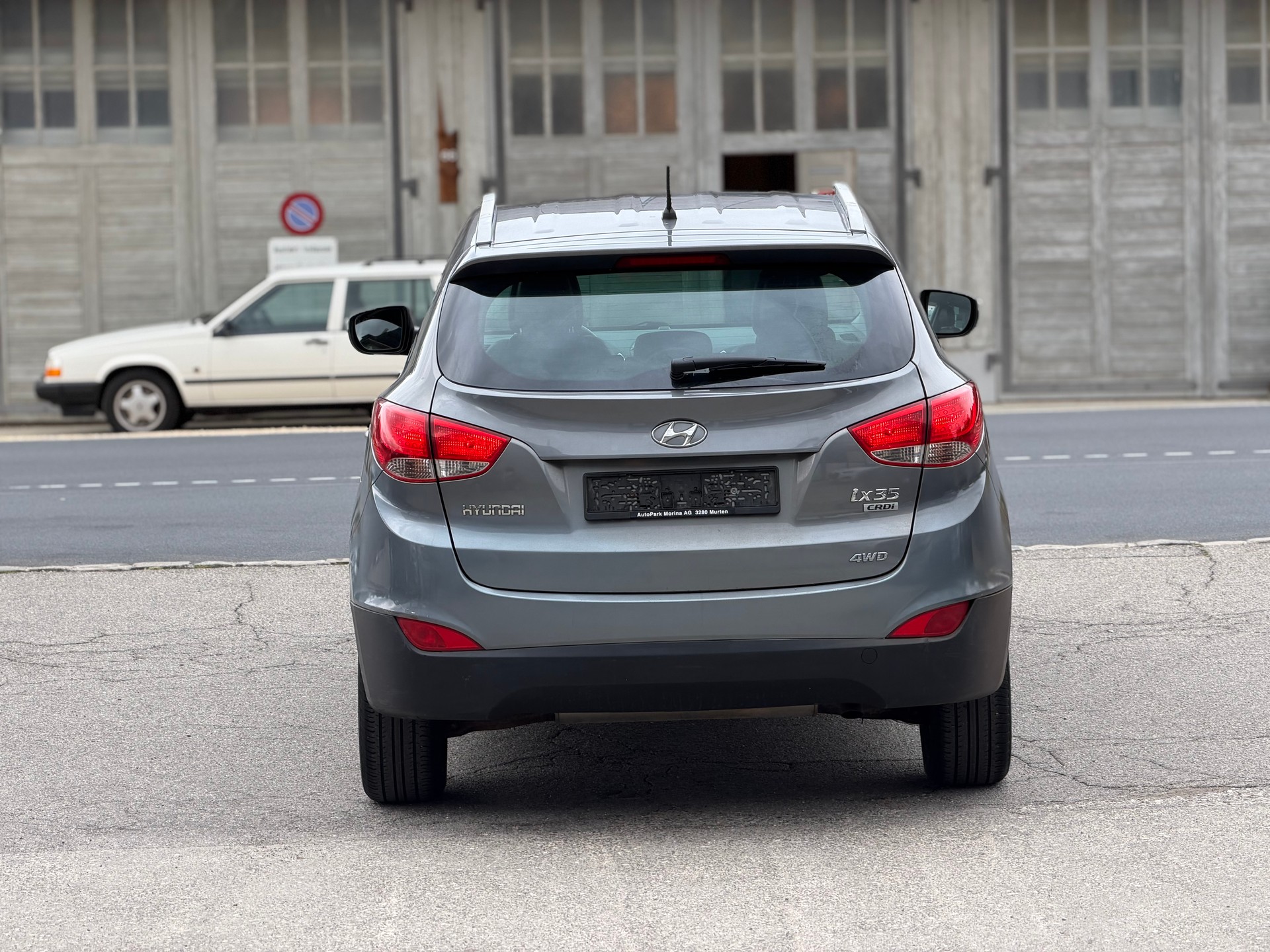 HYUNDAI iX 35 2.0 CRDi Premium 4WD-image-4