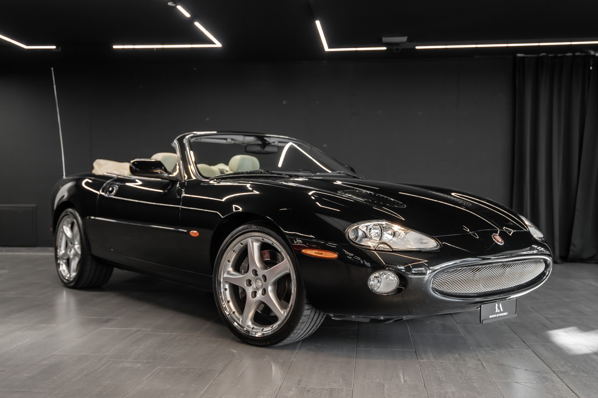 JAGUAR XKR S/C Convertible