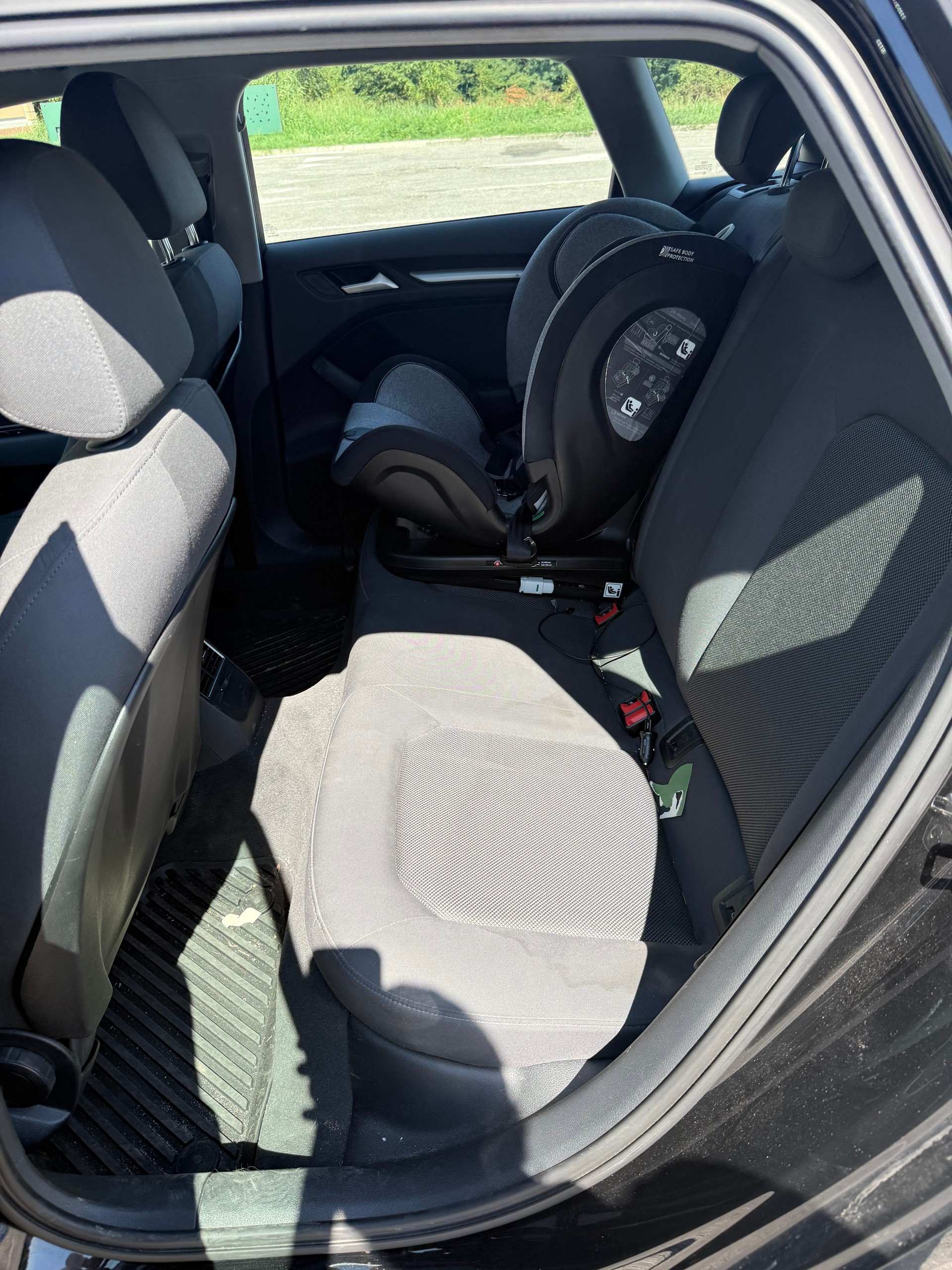 AUDI 1.4 T FSI e-tron S-Tronic-image-5