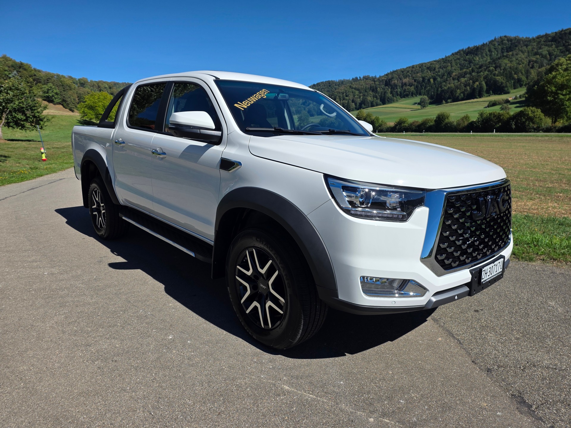 JAC T8 Pro