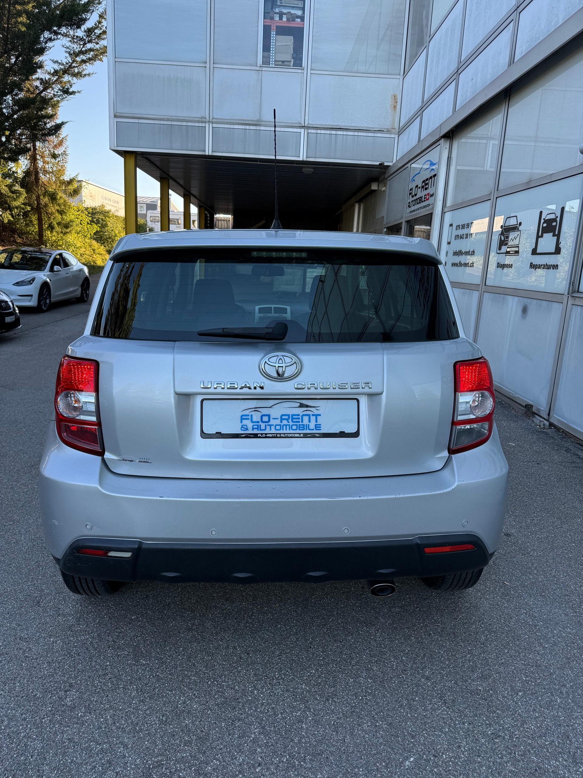 TOYOTA UrbanCruiser 1.4 D-4D Linea Sol 4WD || Frisch ab MFK-image-3