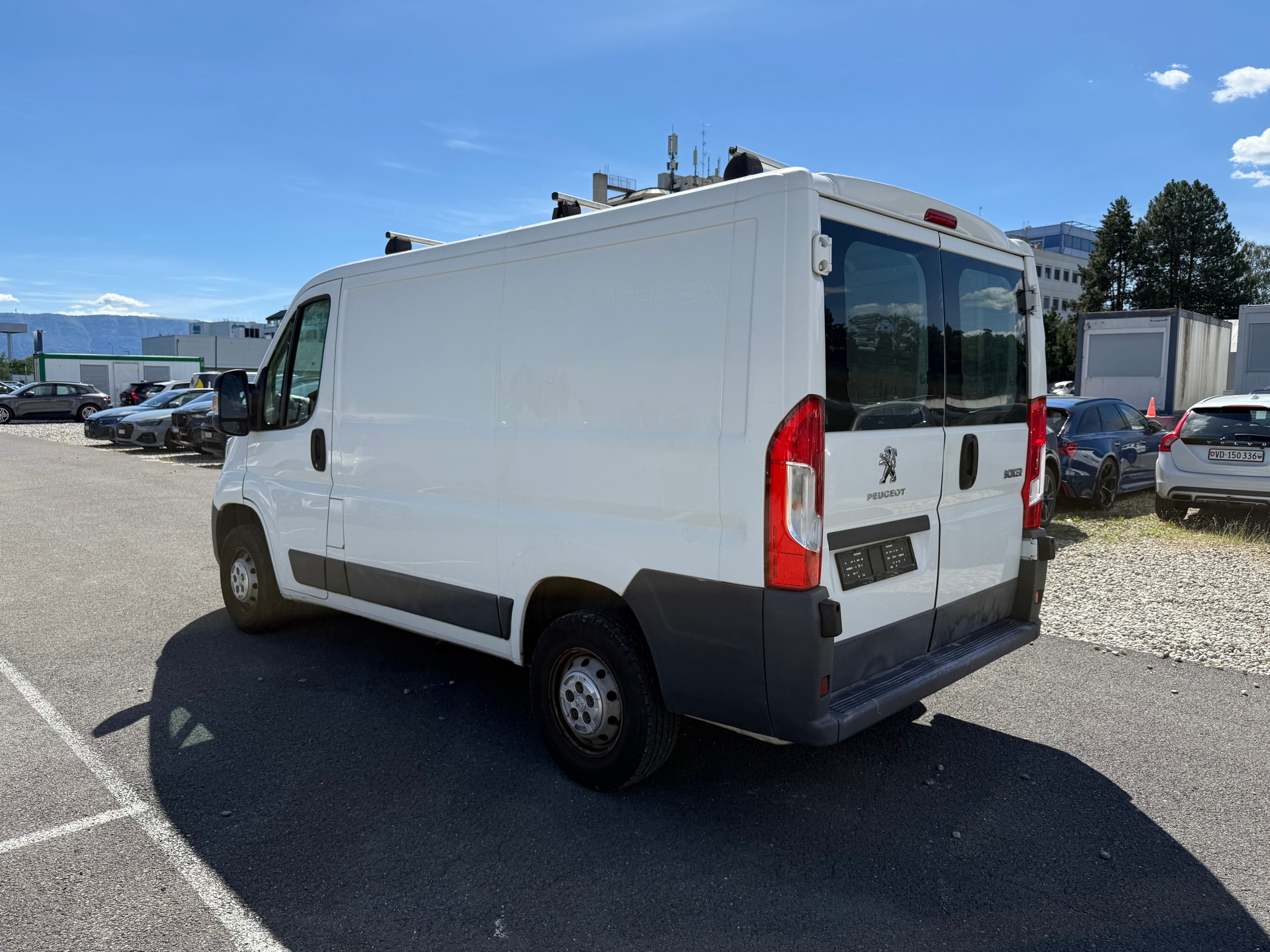 PEUGEOT Boxer 2.0 HDI 330 Active L1H1-image-3
