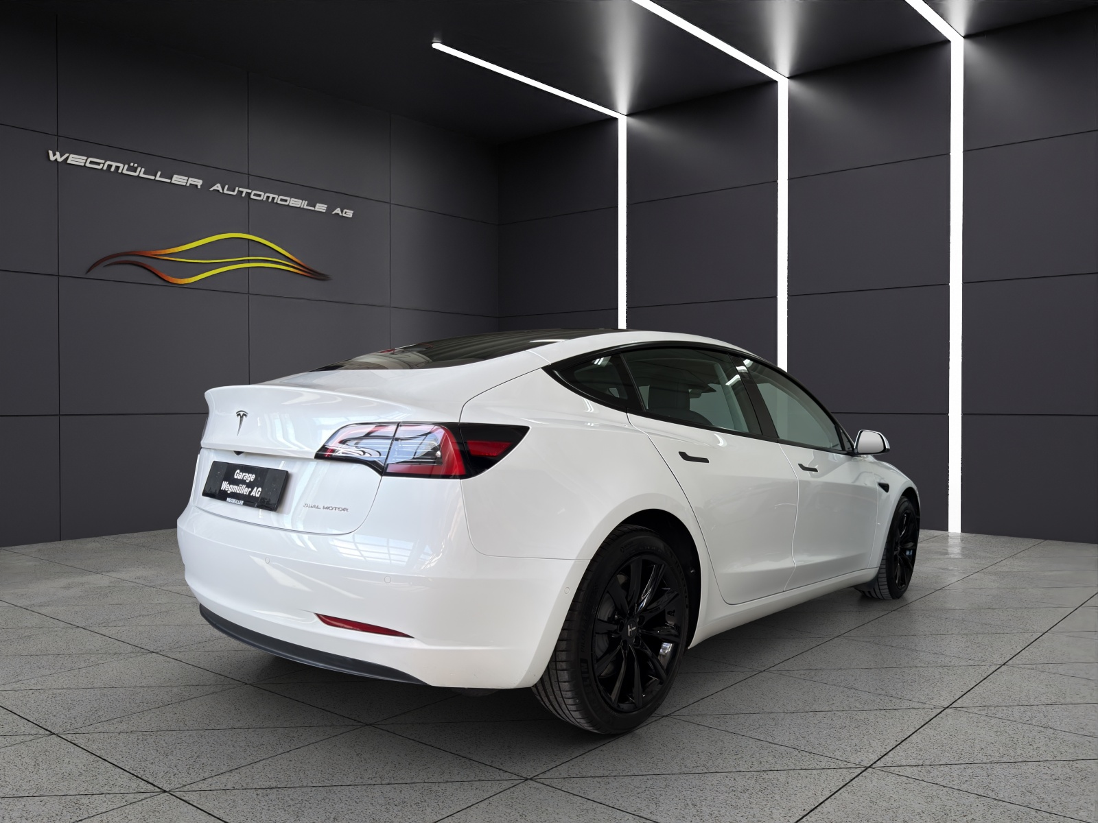 TESLA Model 3 Long Range Dual Motor AWD-image-3