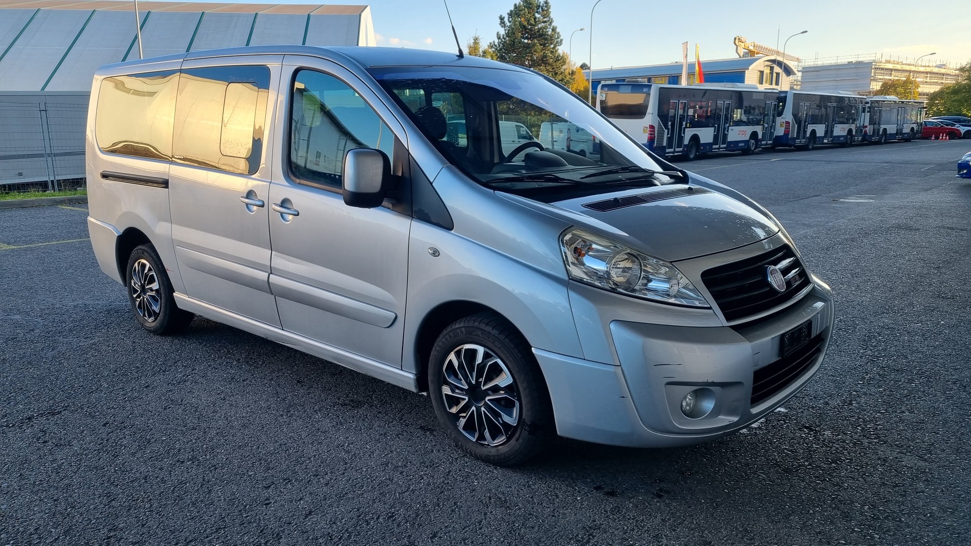 FIAT Scudo 2.0 MJ Panorama Family-image-3