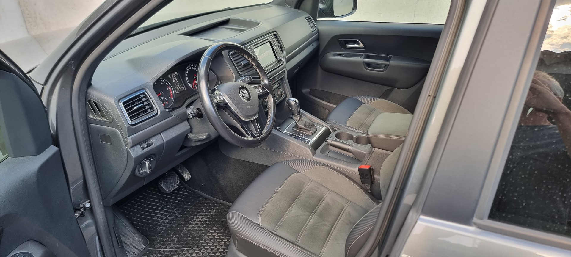 VW Amarok 3.0TDI Comfort 4M-image-7