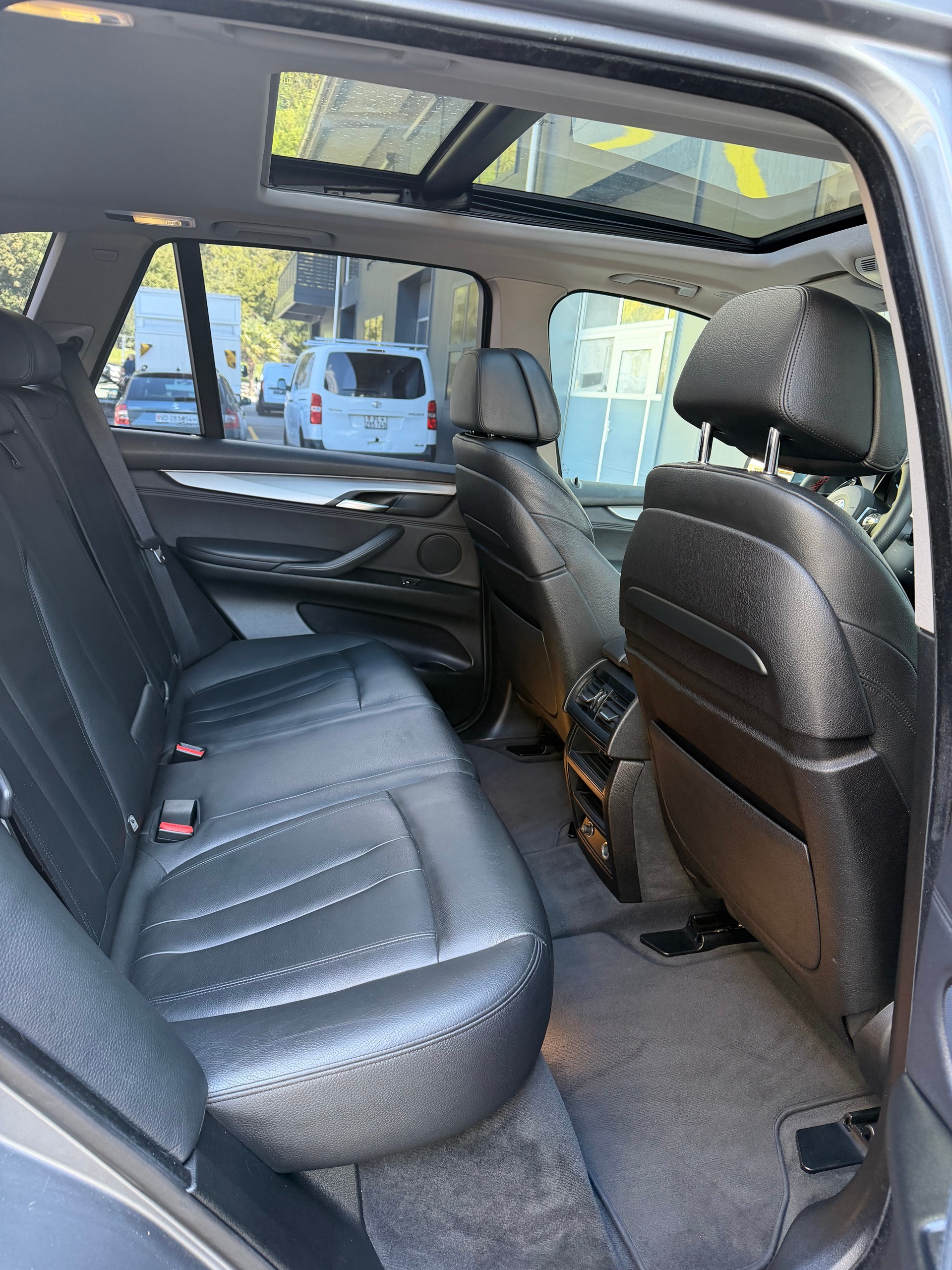 BMW X5 xDrive 30d Steptronic-image-8