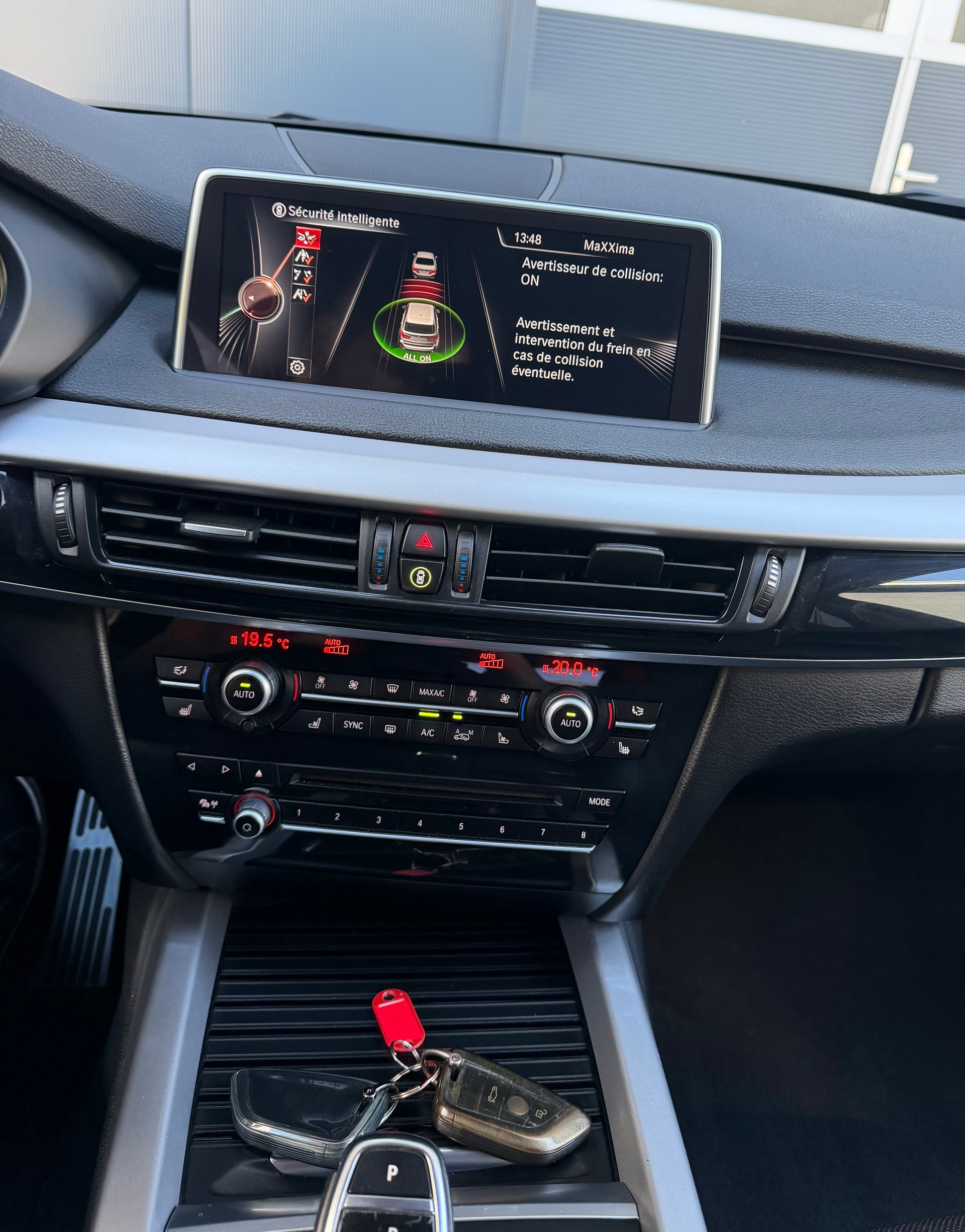 BMW X5 xDrive 30d Steptronic-image-15