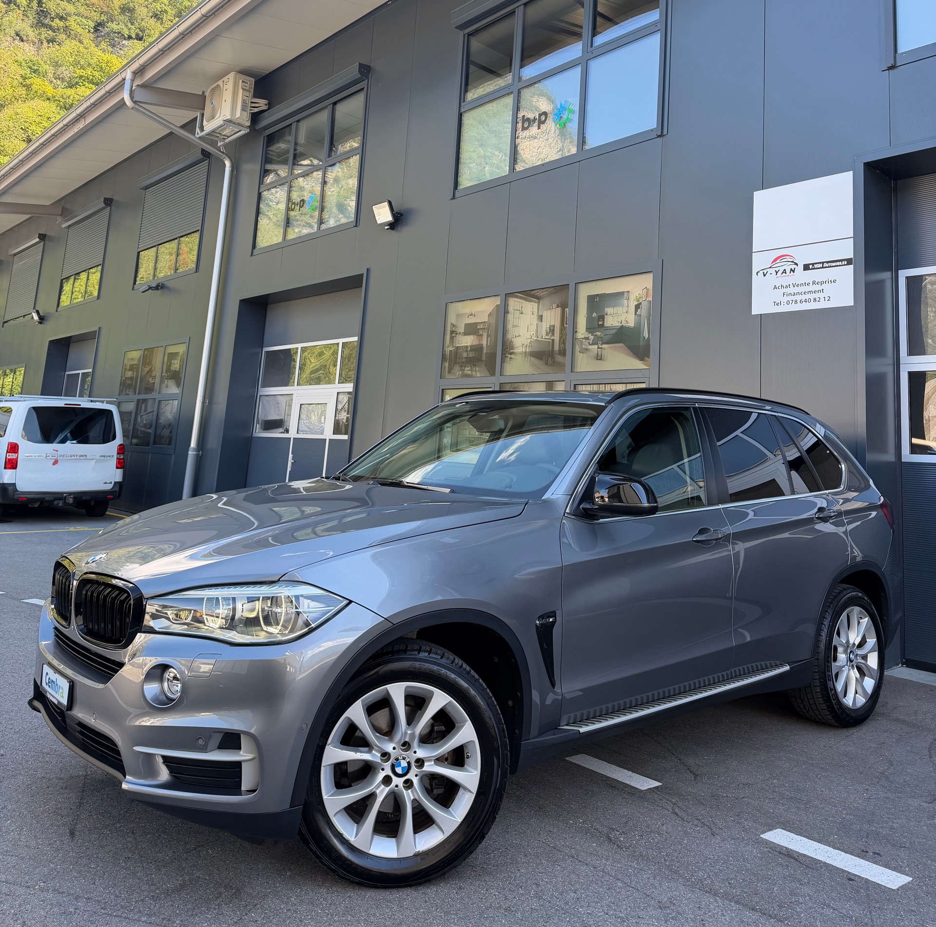 BMW X5 xDrive 30d Steptronic-image-0
