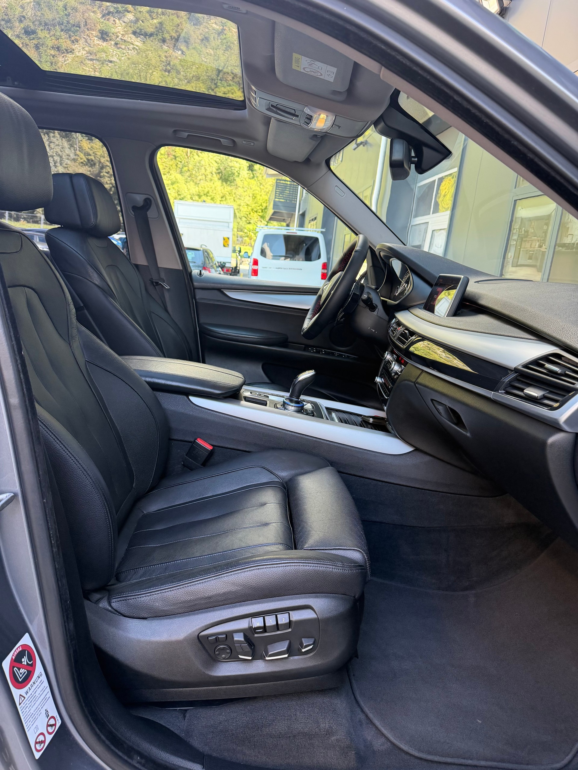 BMW X5 xDrive 30d Steptronic-image-10