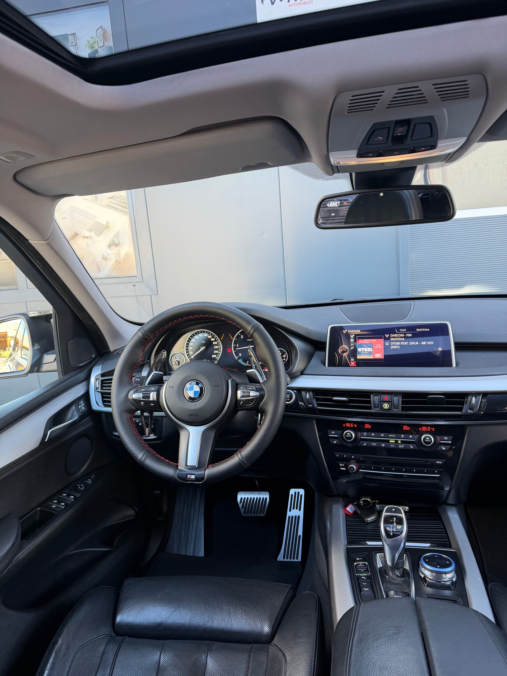 BMW X5 xDrive 30d Steptronic-image-9