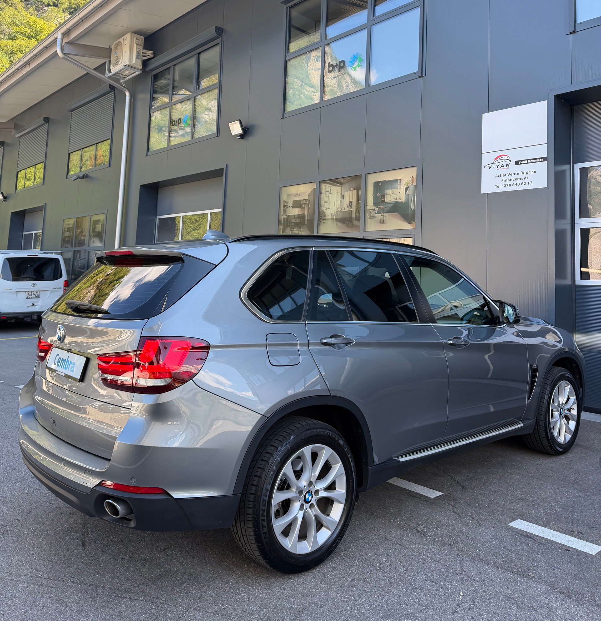 BMW X5 xDrive 30d Steptronic-image-5