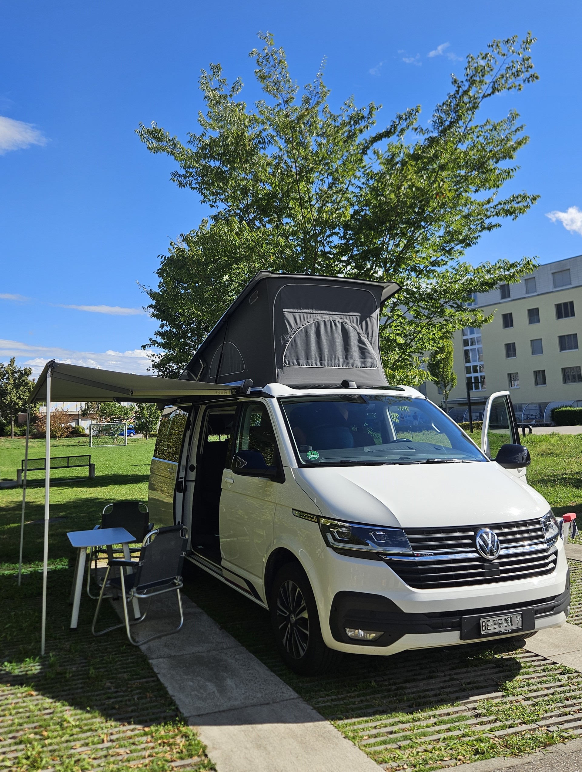 VW 2.0 TDI 150 Beach Edition Liberty DSG 4m-image-0