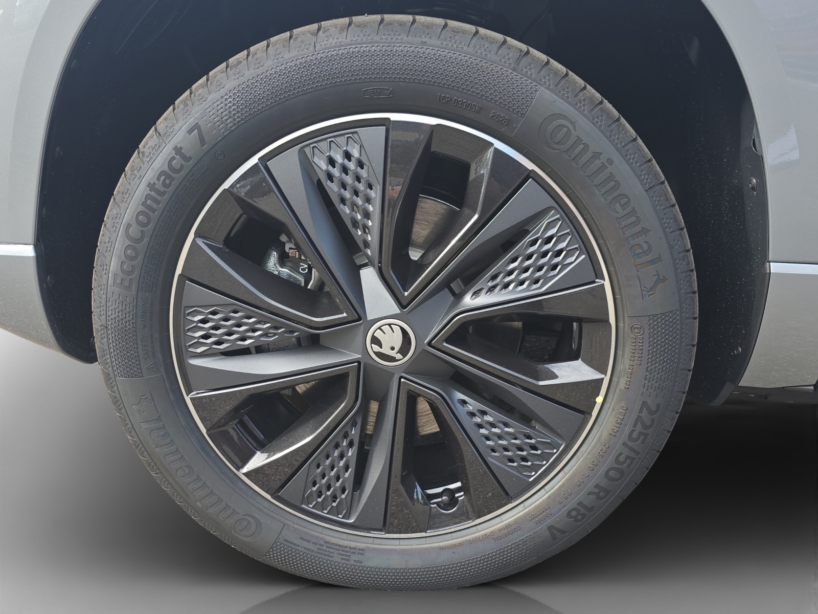 SKODA Karoq 2.0 TSI SportLine 4x4 DSG-image-14