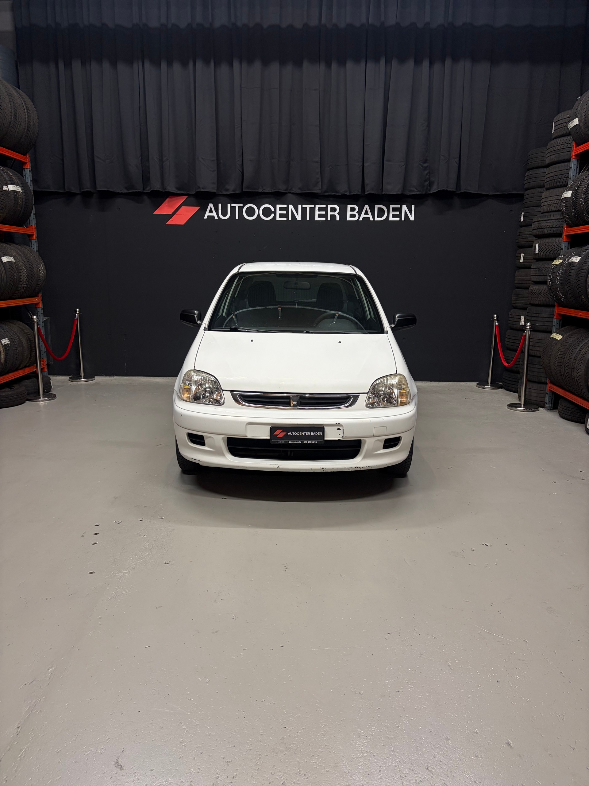 HONDA Logo 1.3i Super Joker-showroom-element-2