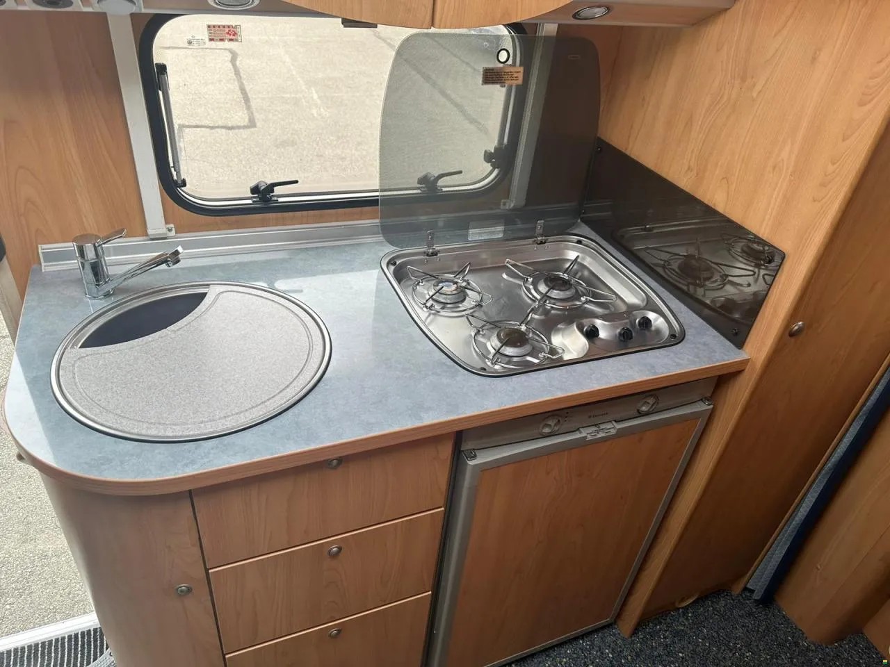 BÜRSTNER T-Star 710*** Die perfekte Kombination aus deutscher Premium- Mercedes-Benz und Bürstner ***-image-11
