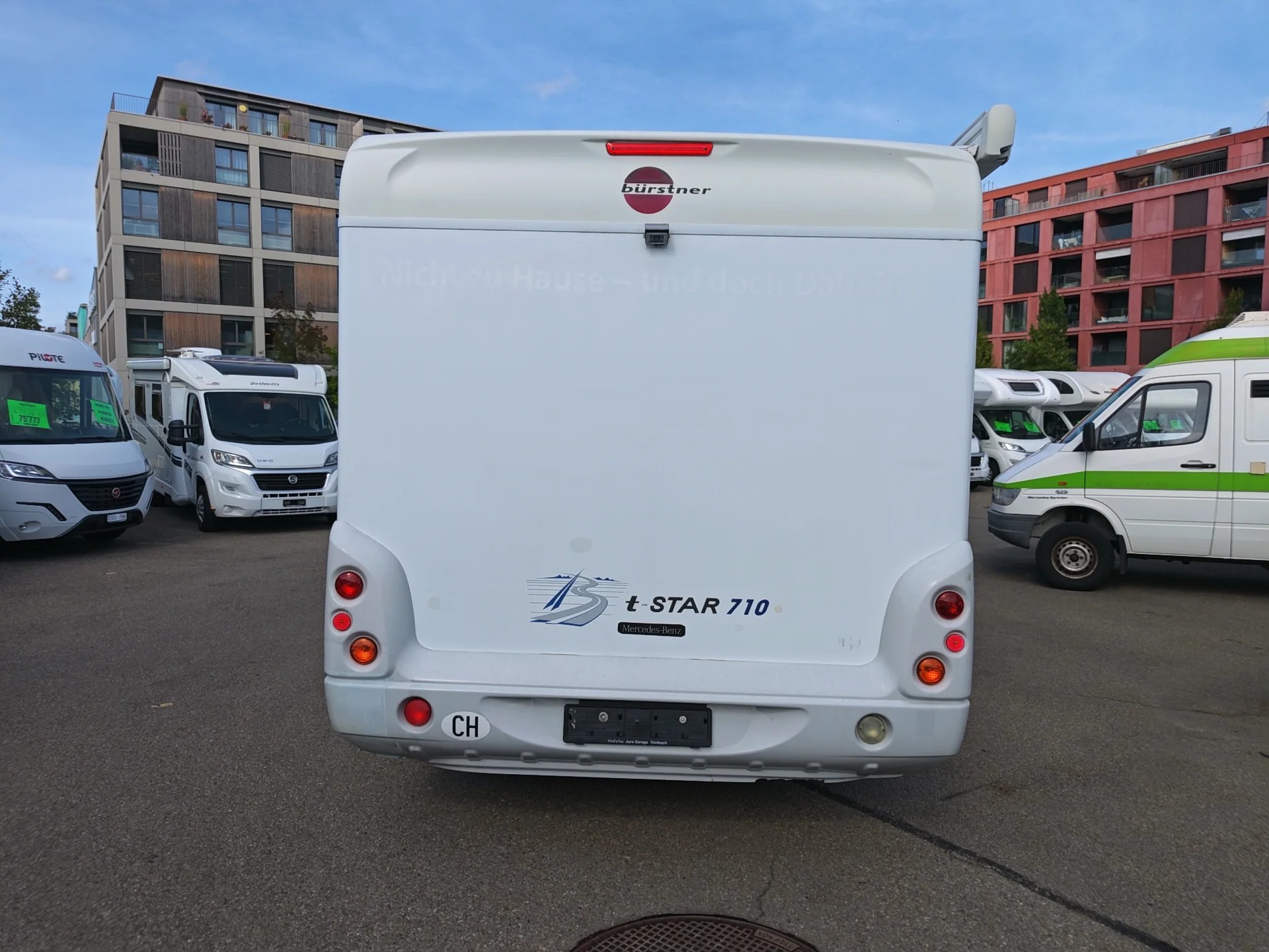 BÜRSTNER T-Star 710*** Die perfekte Kombination aus deutscher Premium- Mercedes-Benz und Bürstner ***-showroom-element-2
