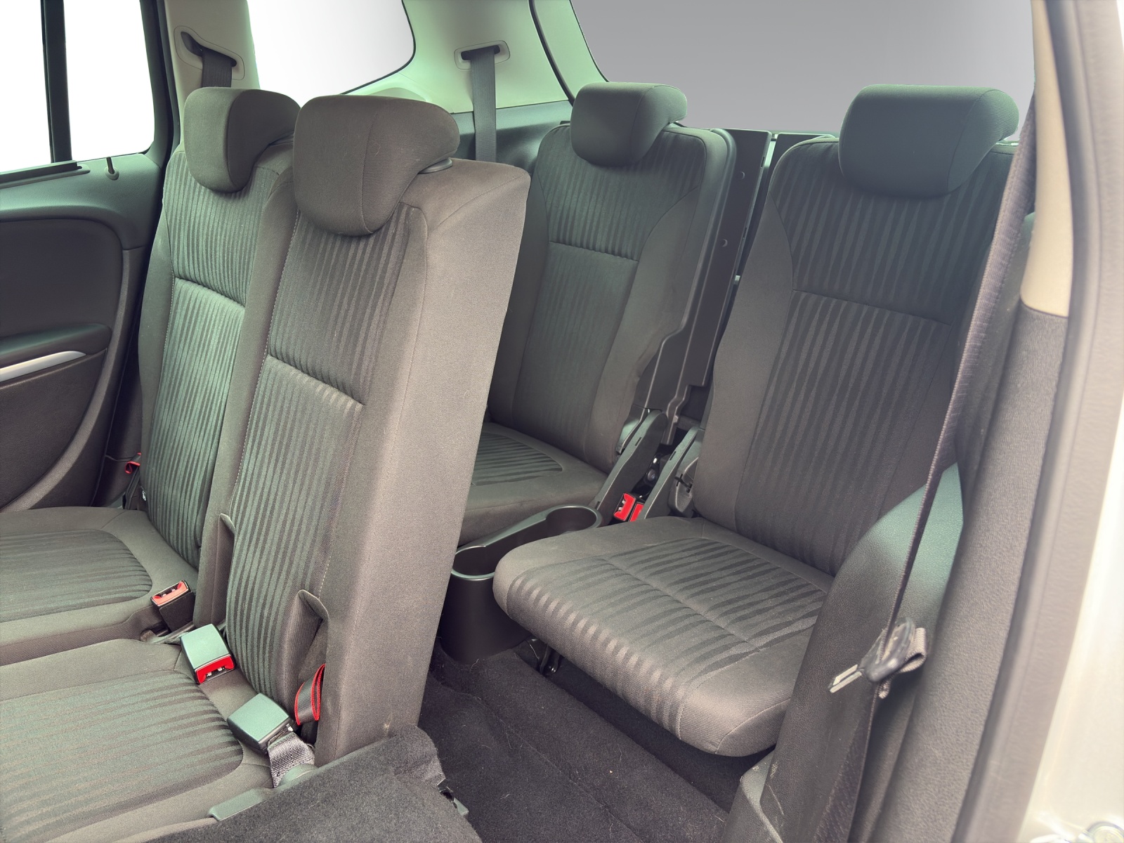 OPEL Zafira 1.4i Turbo Enjoy Automatic | 7-Plätzer | 1. Hand | Rückfahrkamera | Servicegepflegt bei OPEL | 8-fach bereift-image-11