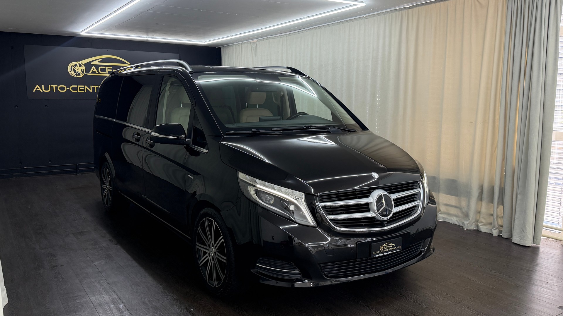 MERCEDES-BENZ V 250 d Swiss Edition lang 7G-Tronic-image-2