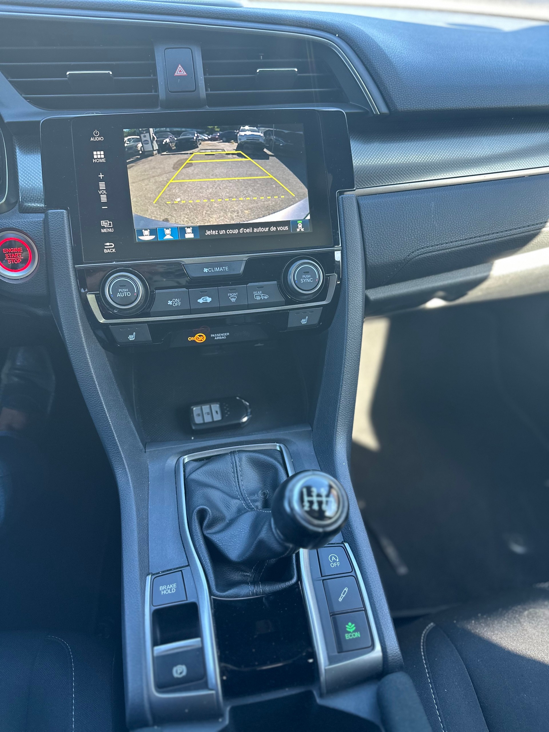 HONDA Civic 1.0 VTEC Executive-image-8