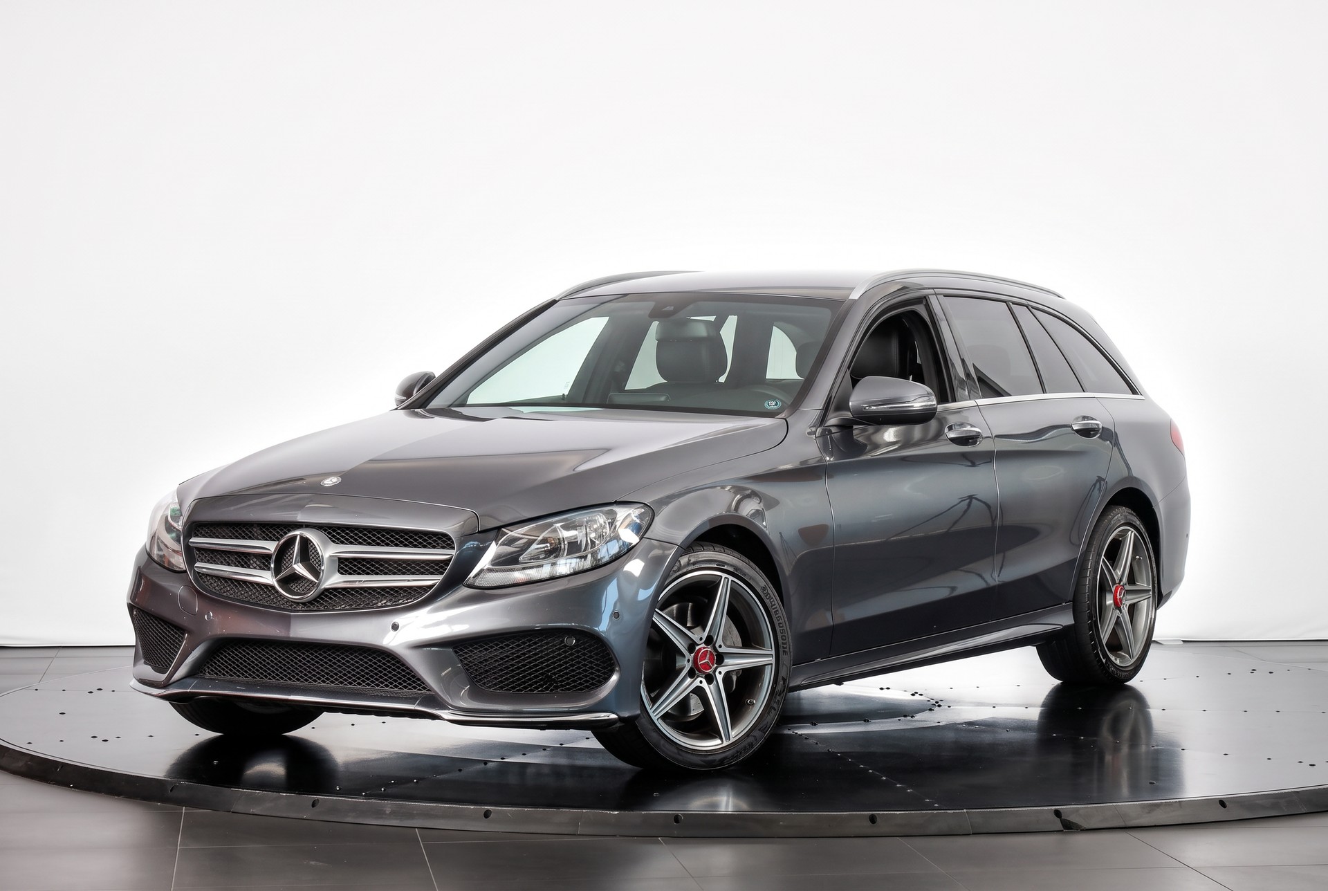 MERCEDES-BENZ C 200 AMG Line 7G-Tronic 2 jeux de roues / Sièges chauffants / Hayon électrique-image-3