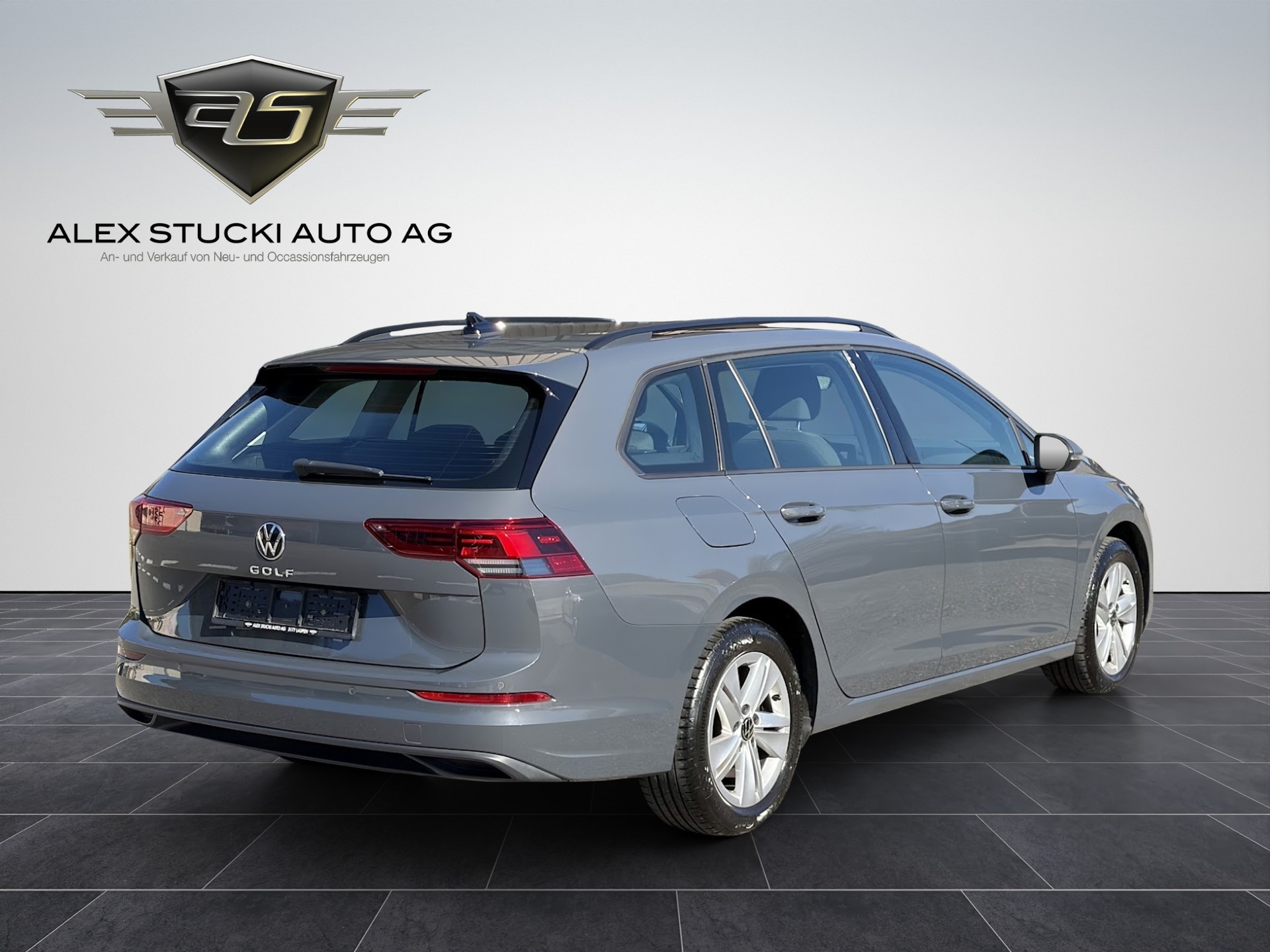 VW Golf 2.0 TDI Style DSG-image-4