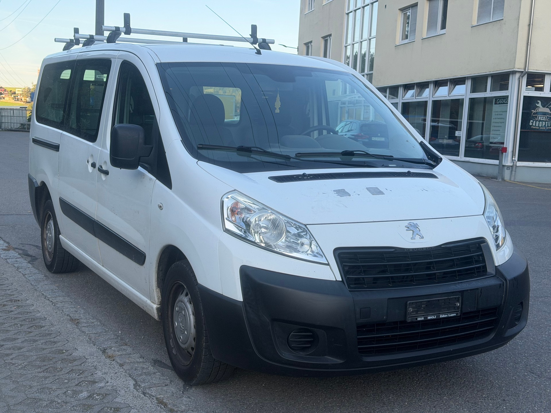 PEUGEOT Expert 2.0 HDi 229 L2H1-image-5