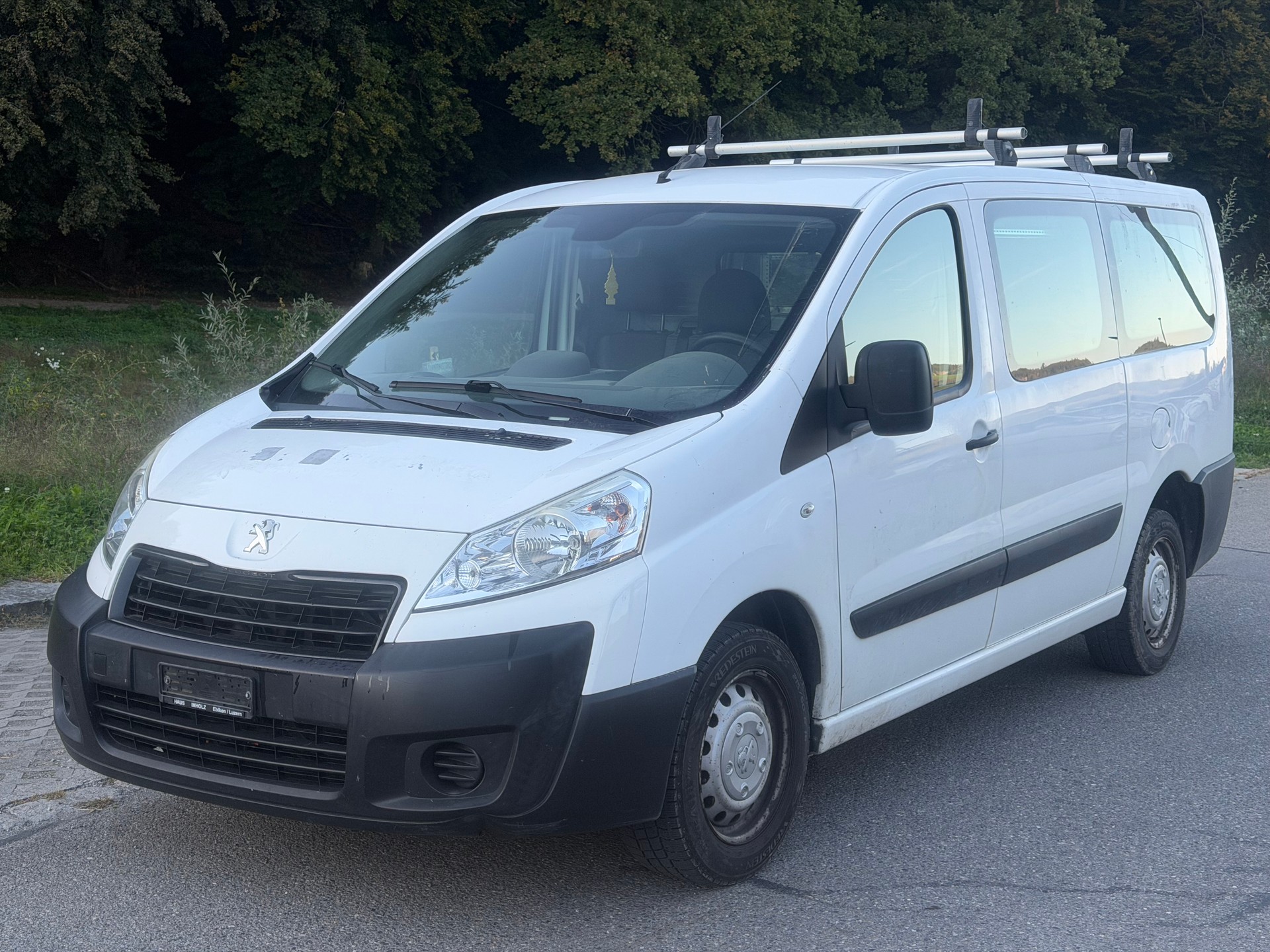 PEUGEOT Expert 2.0 HDi 229 L2H1-image-0