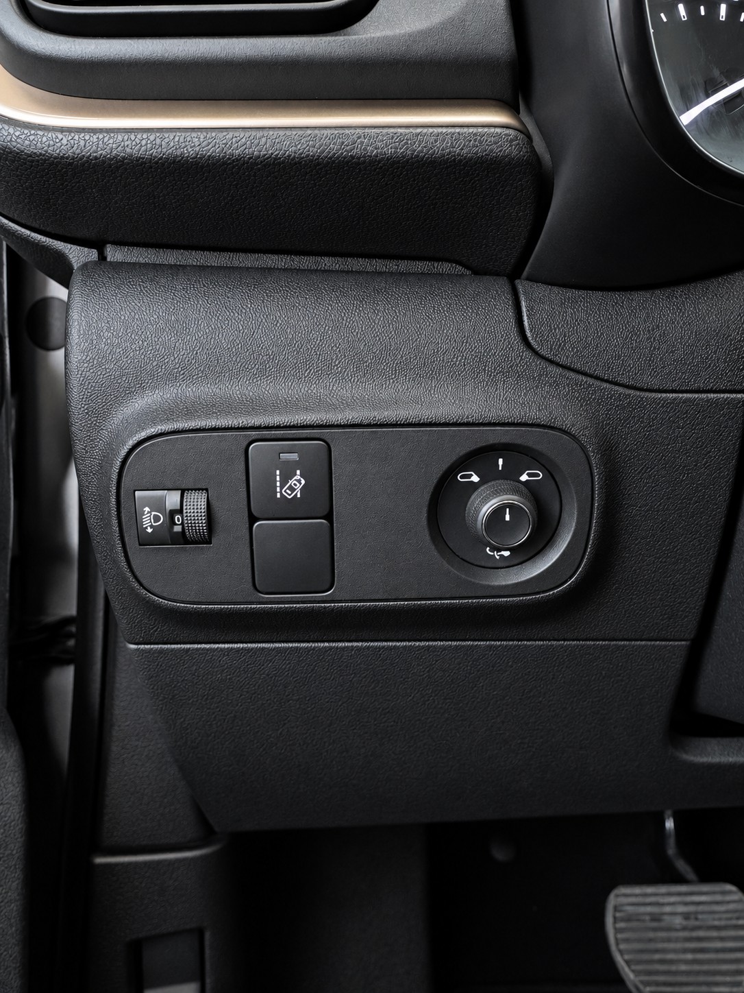 CITROEN C3 1.2i PureTech Origins EAT6-image-14