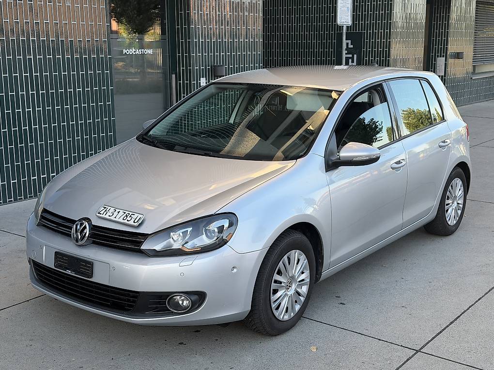 VW Golf Variant 1.6 TDI BMT Comfortline DSG-image-3