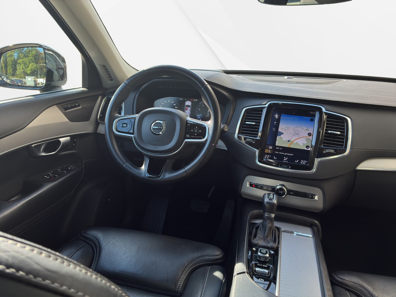 VOLVO XC90 2.0 T6 Inscription 7P. AWD-image-10