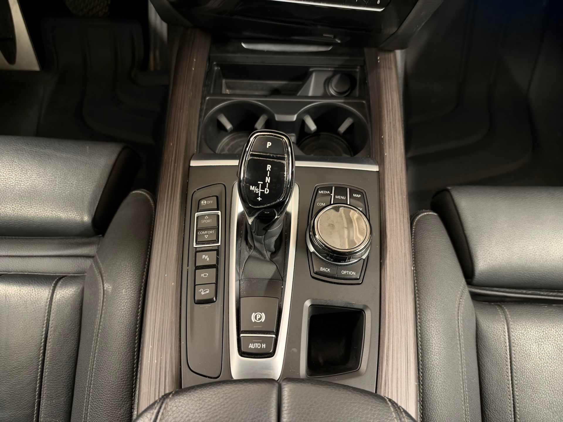 BMW X5 xDrive 30d Pure M Sport Steptronic-image-14