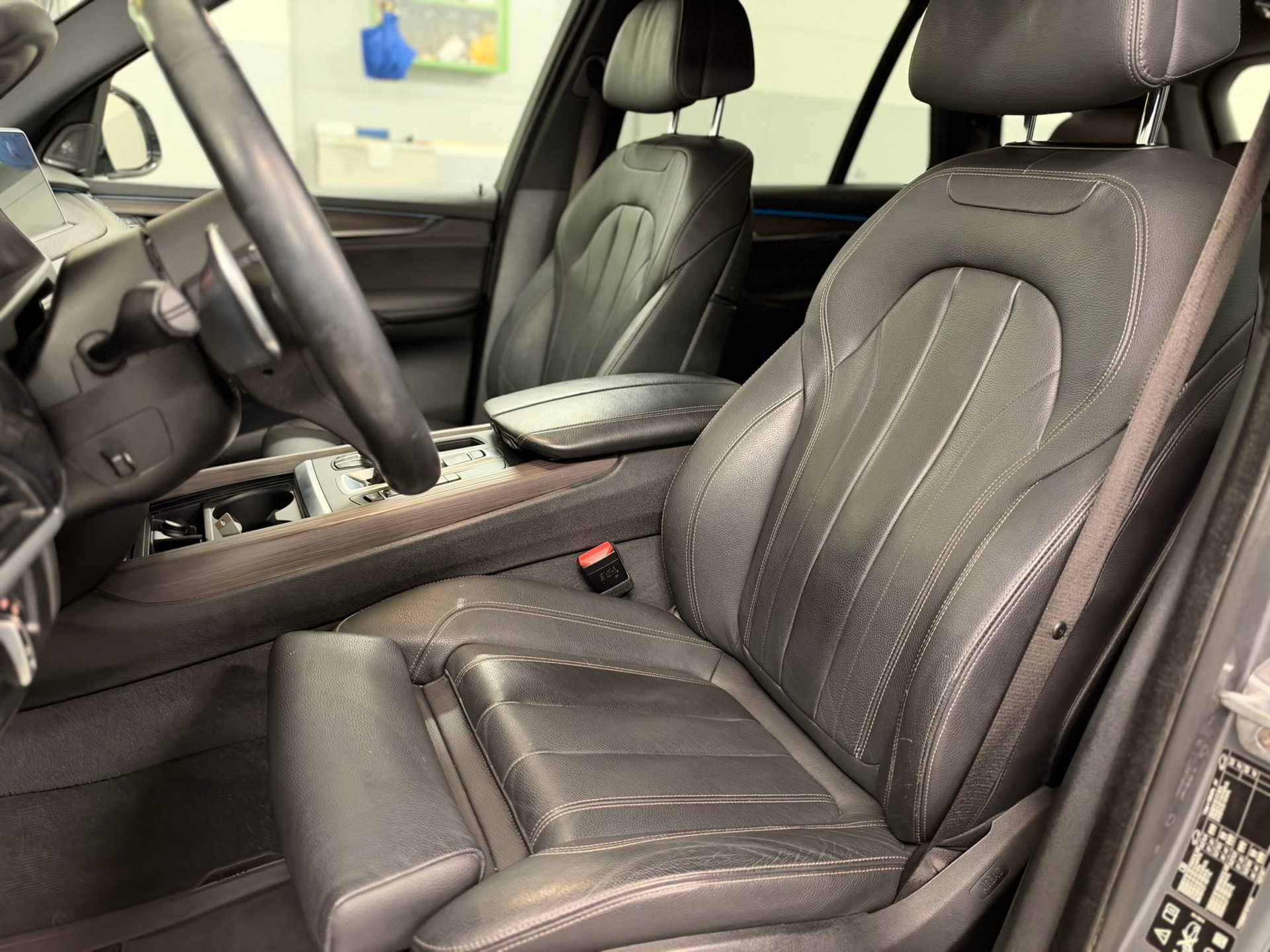 BMW X5 xDrive 30d Pure M Sport Steptronic-image-21