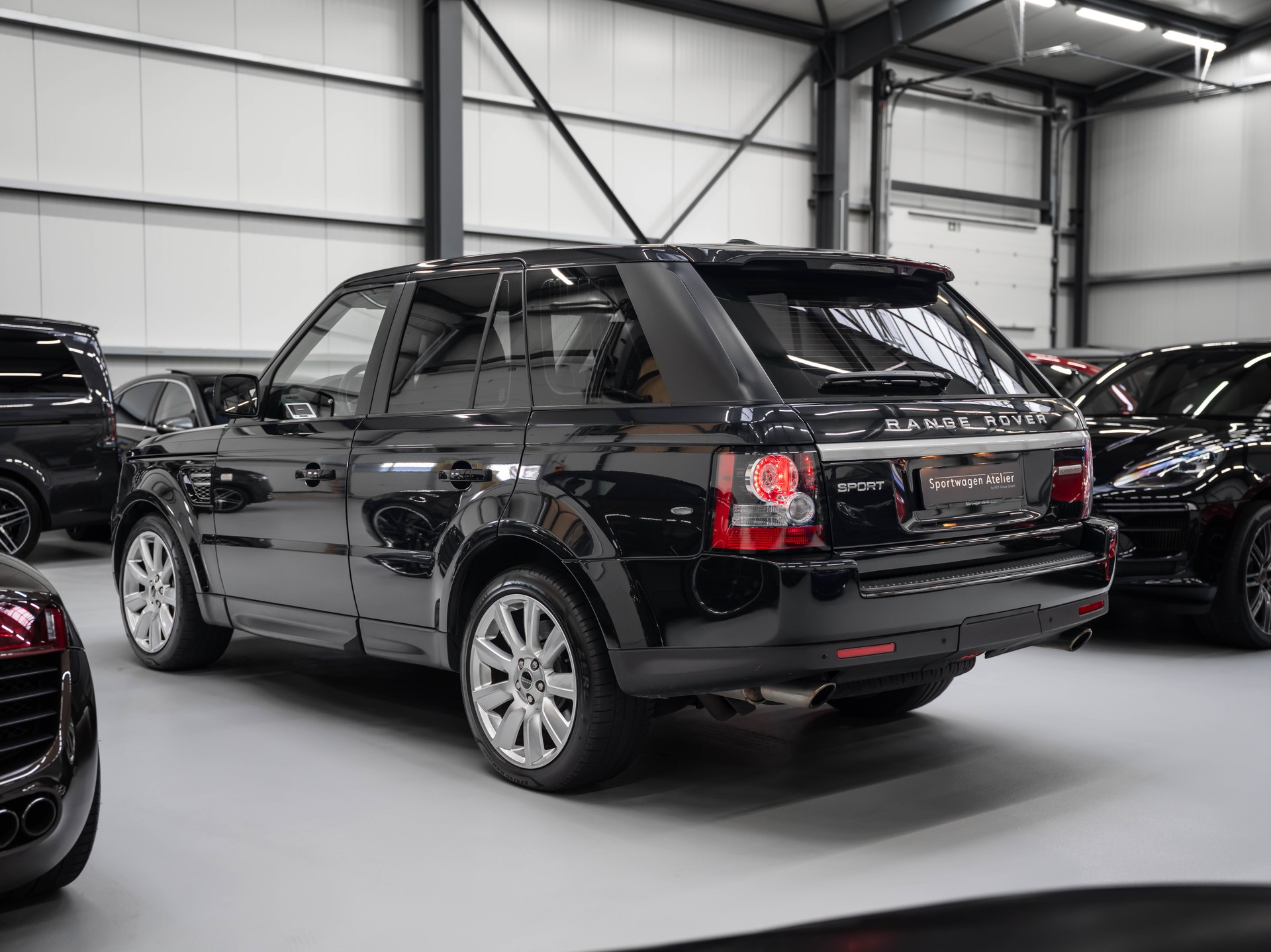 LAND ROVER Range Rover Sport 5.0 V8 SC Automatic-image-1