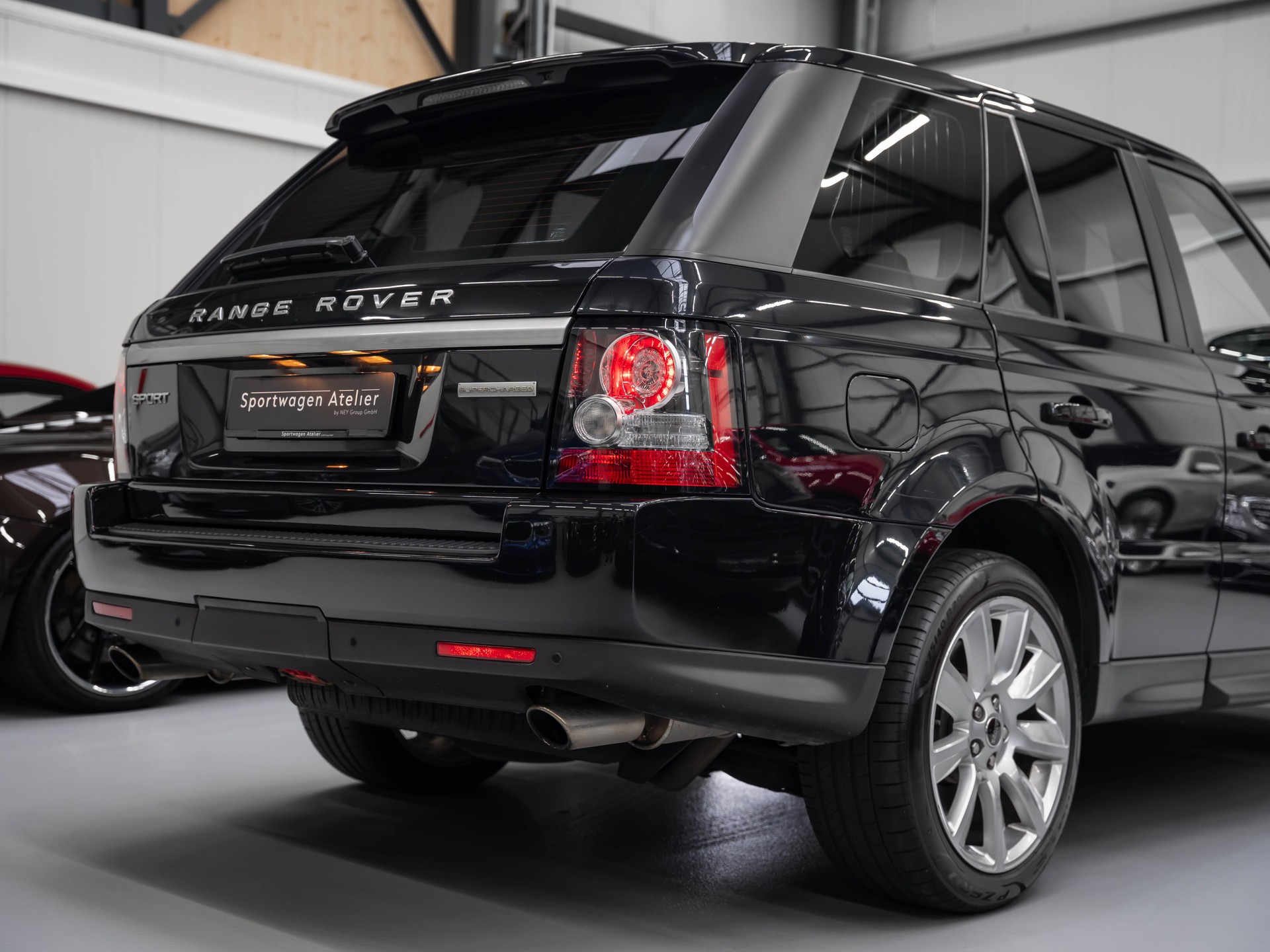 LAND ROVER Range Rover Sport 5.0 V8 SC Automatic-image-15