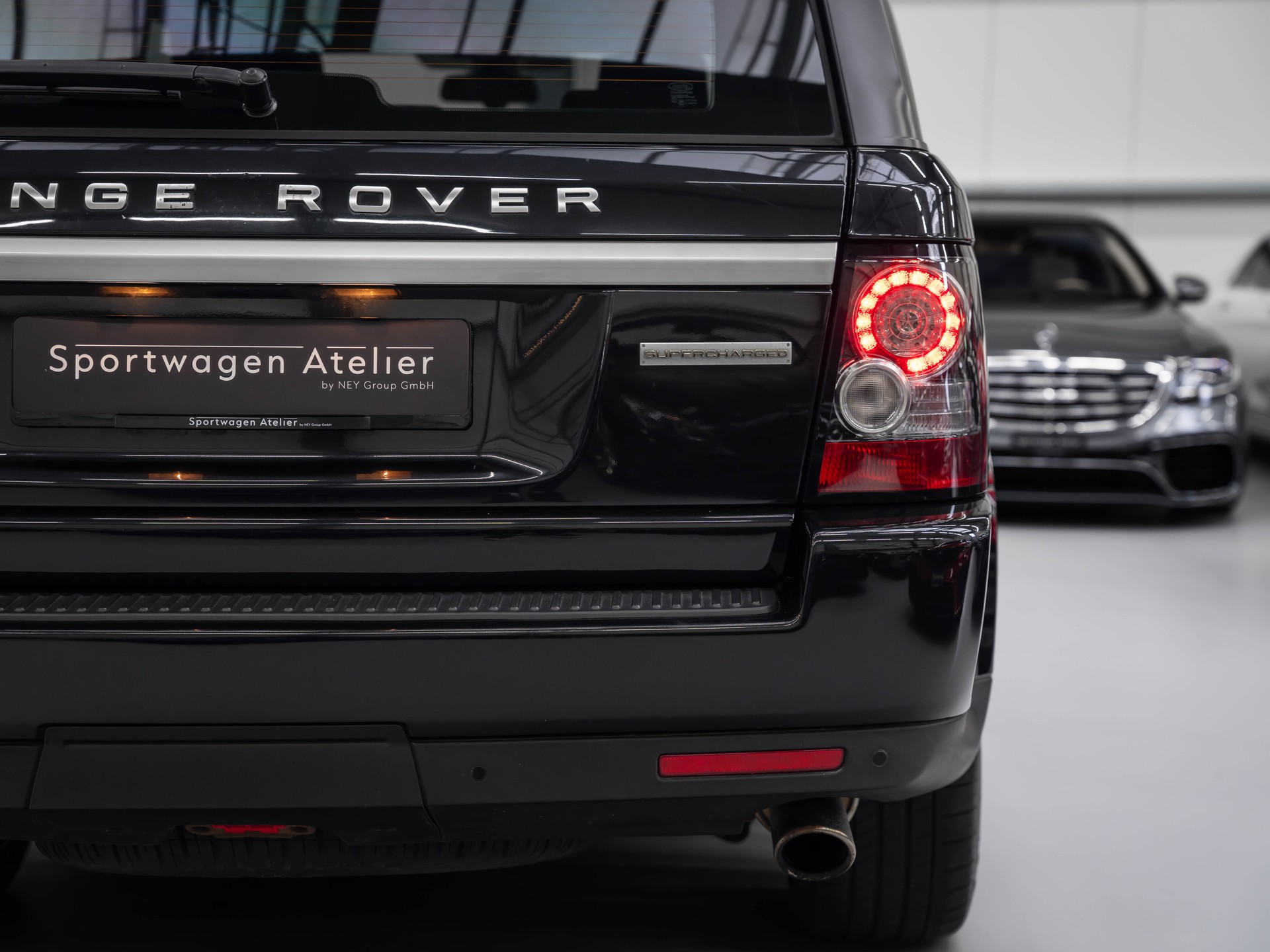 LAND ROVER Range Rover Sport 5.0 V8 SC Automatic-image-14