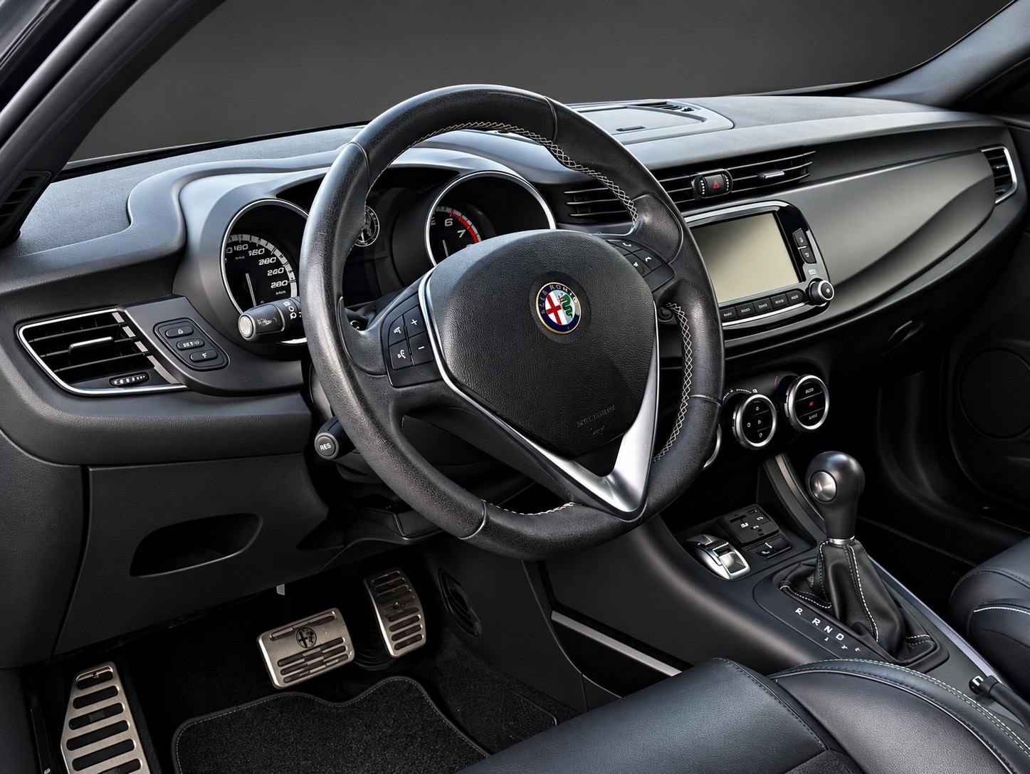 ALFA ROMEO Giulietta 1750 TBi Quadrifoglio Verde TCT mit 241 PS-image-6