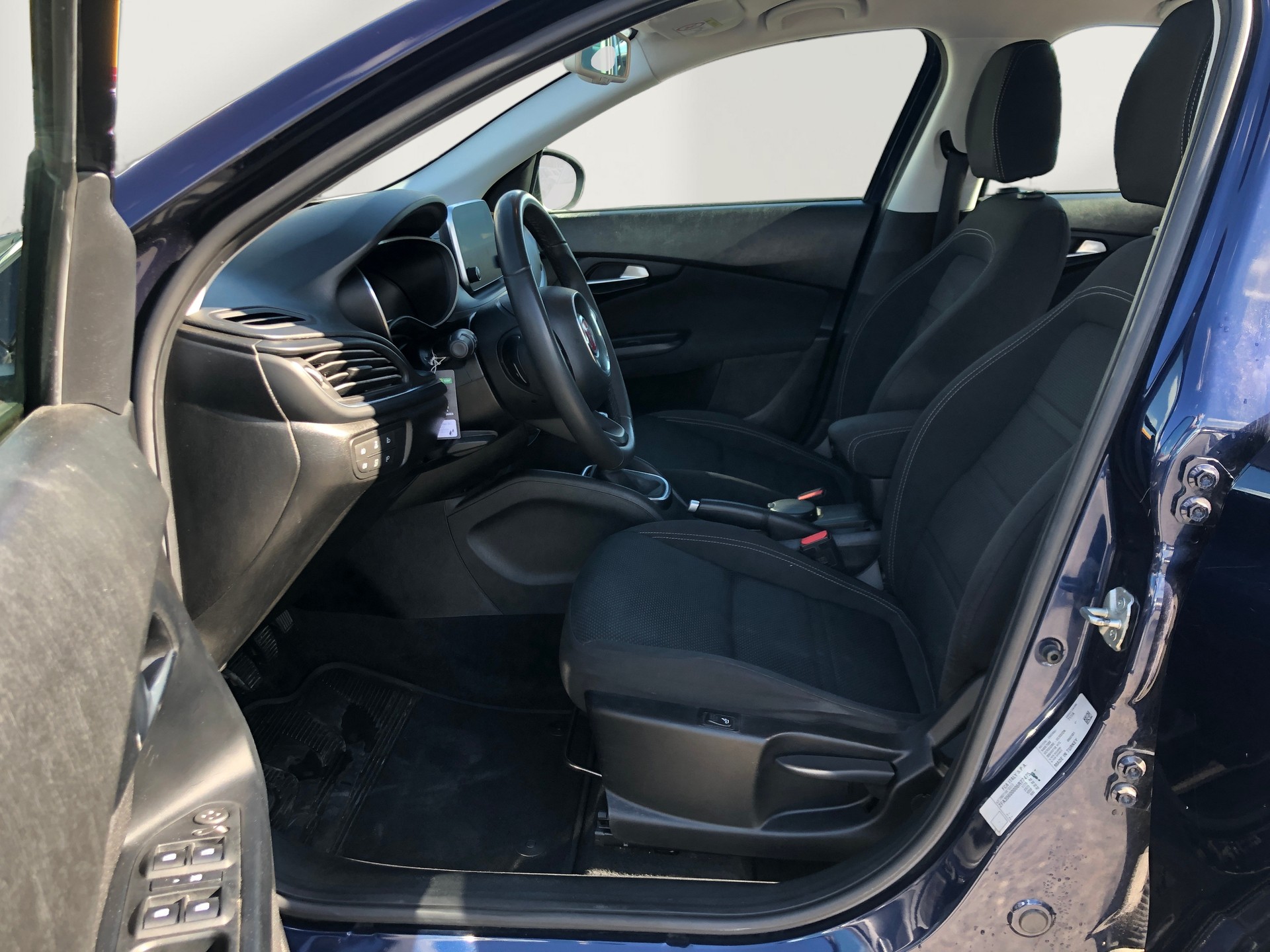 FIAT Tipo 1.4TJet Lounge-image-10