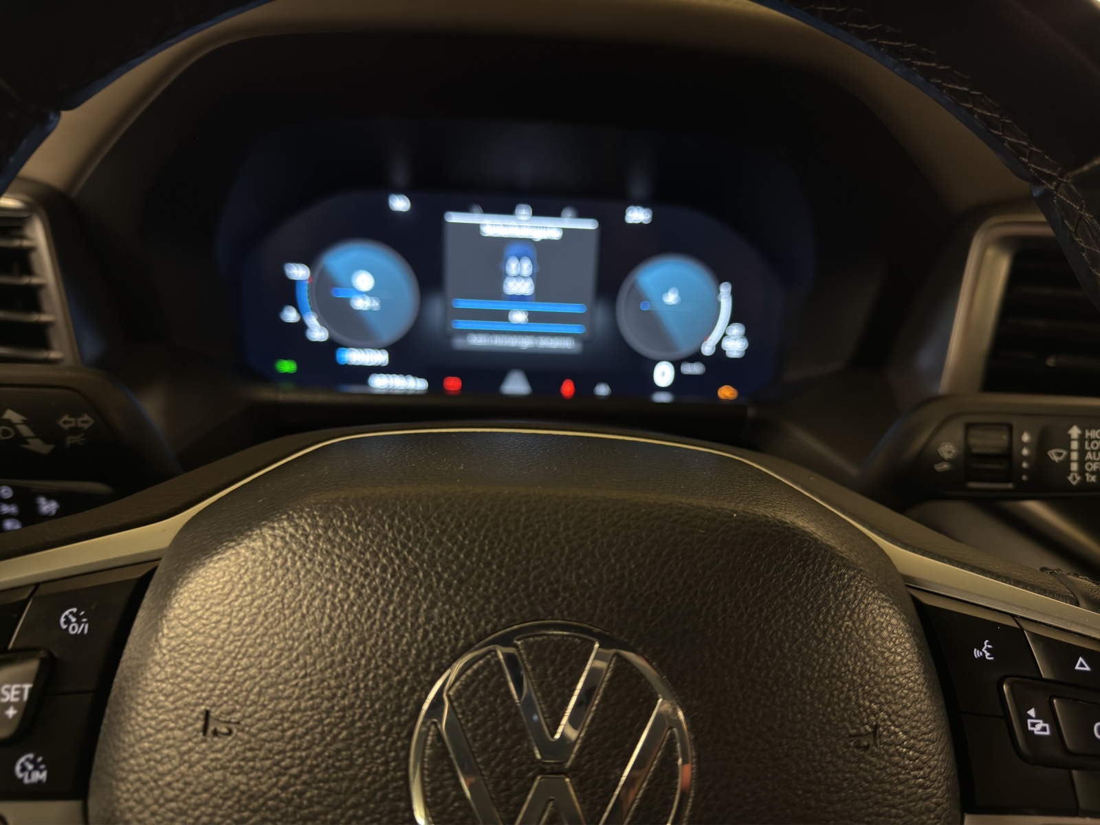 VW Amarok DKab. Pick-up 3.0 TDI 240 Style Winter 1 4m-image-13